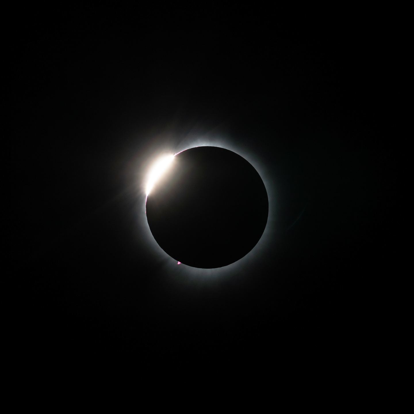 Diamond Ring effect right before the start of the eclipse