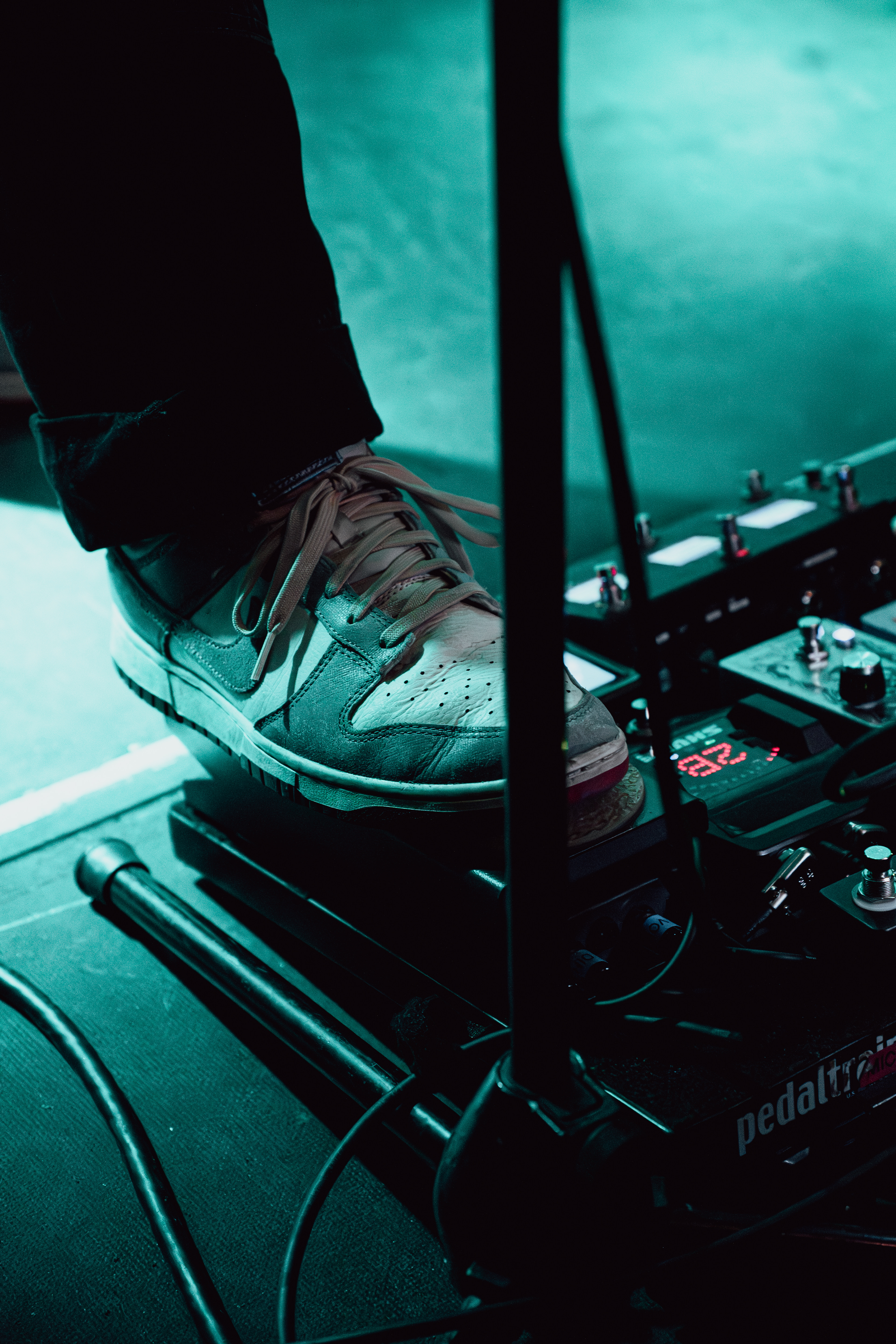 Flipturn at Gretchen - Frontstage Magazine
