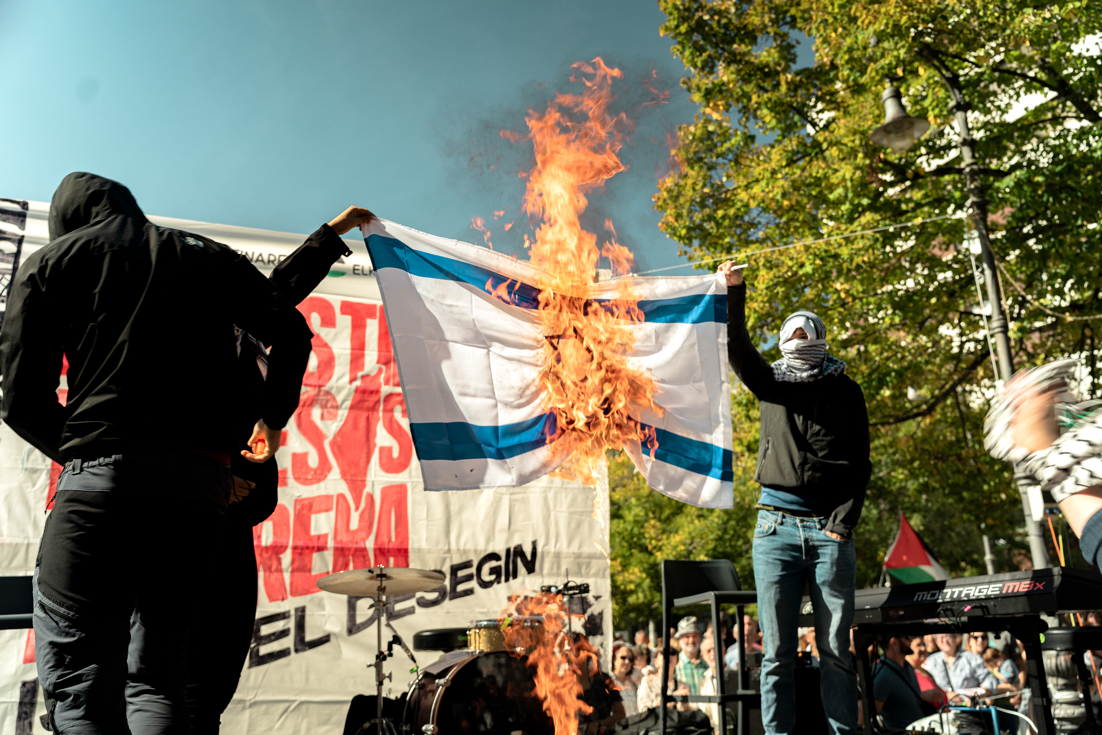 Manifestación en apoyo a la resistencia palestina en Iruña - Octubre 2025