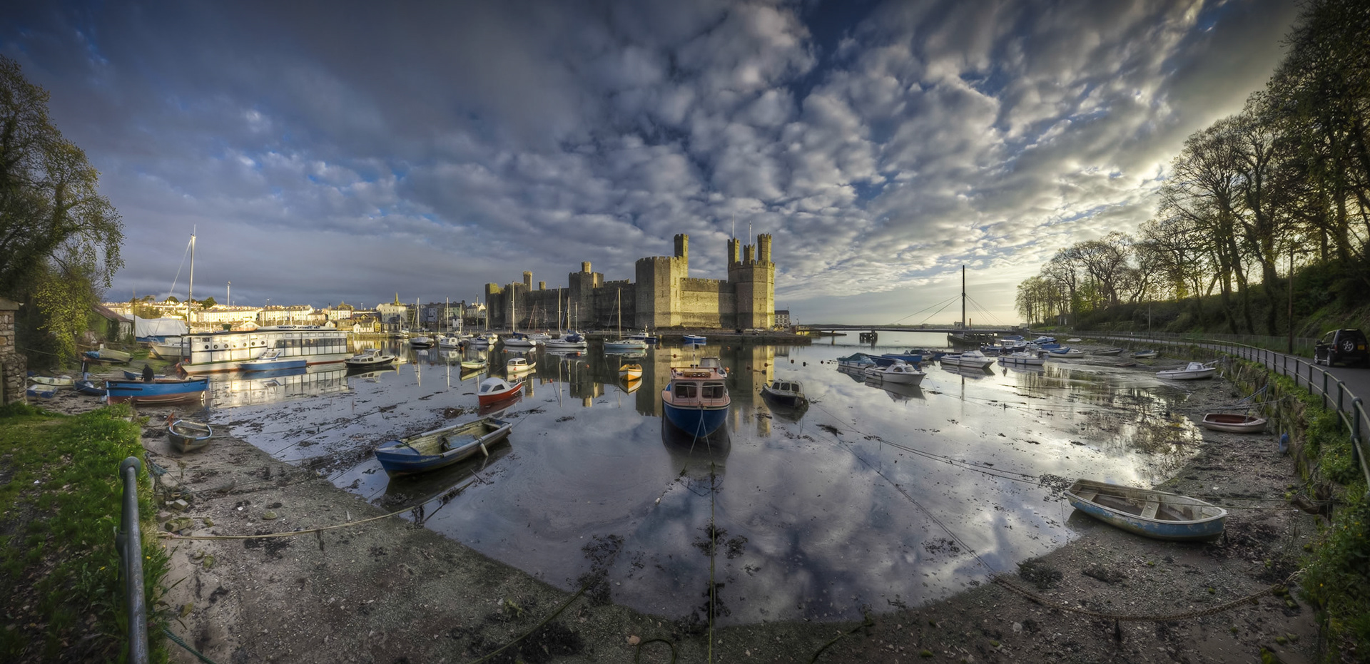 Sunset over Caernarfon Castle I