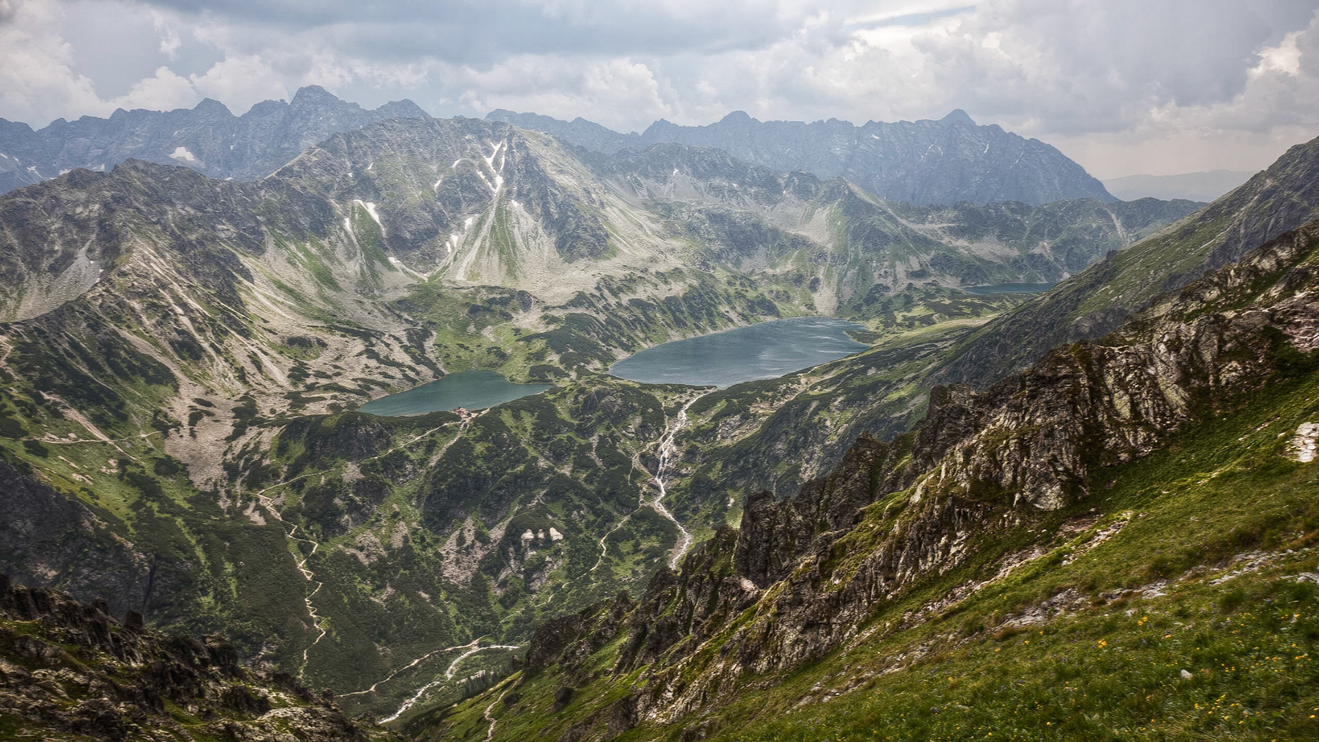 Orla Baszta and Wilka Buszynowa Turnia from Wielka Kopka