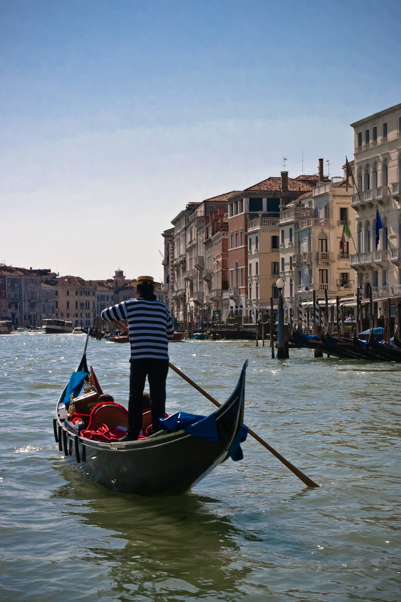 Gondolier II