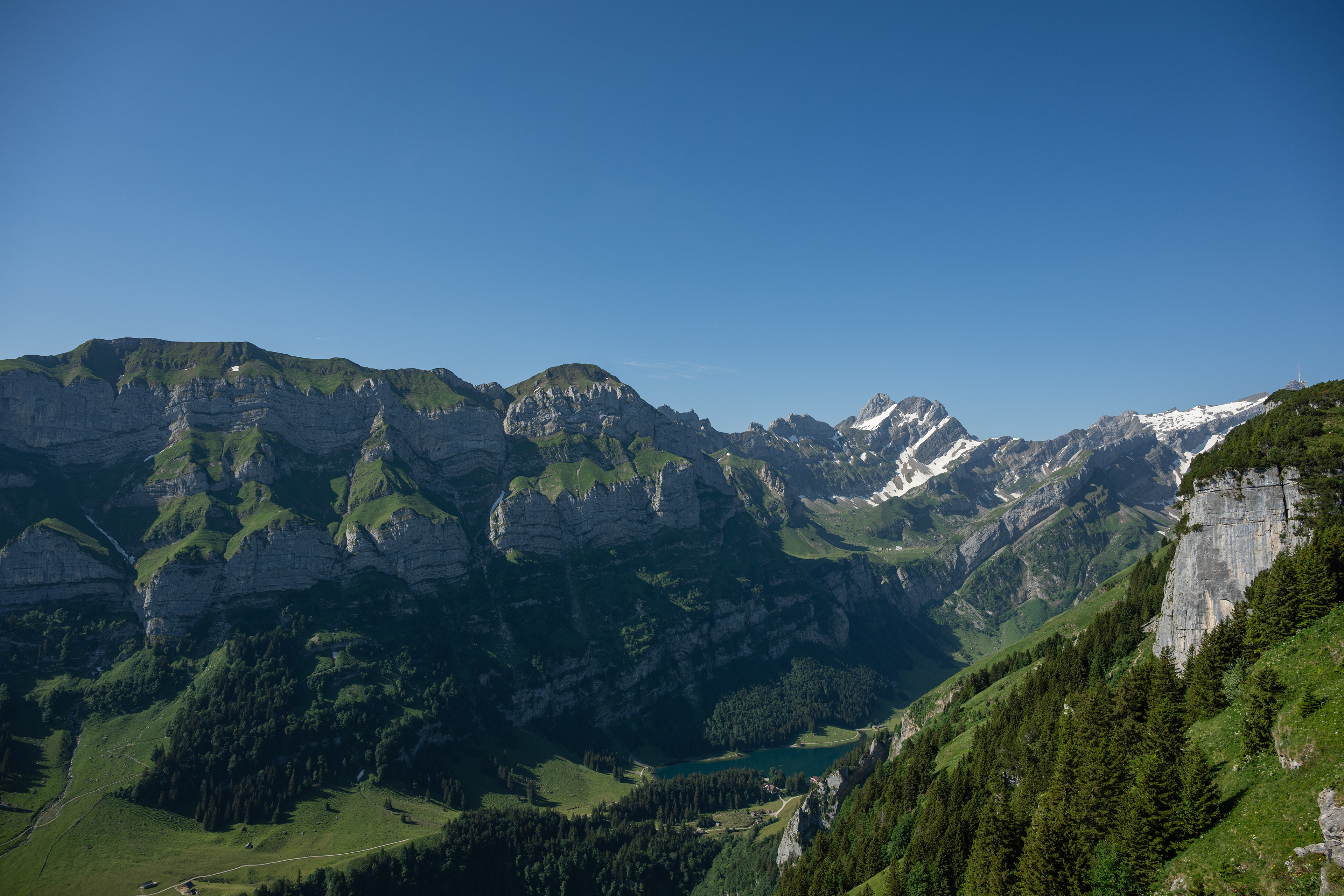 Lake Seealpsee & Altmann, Ebenalp