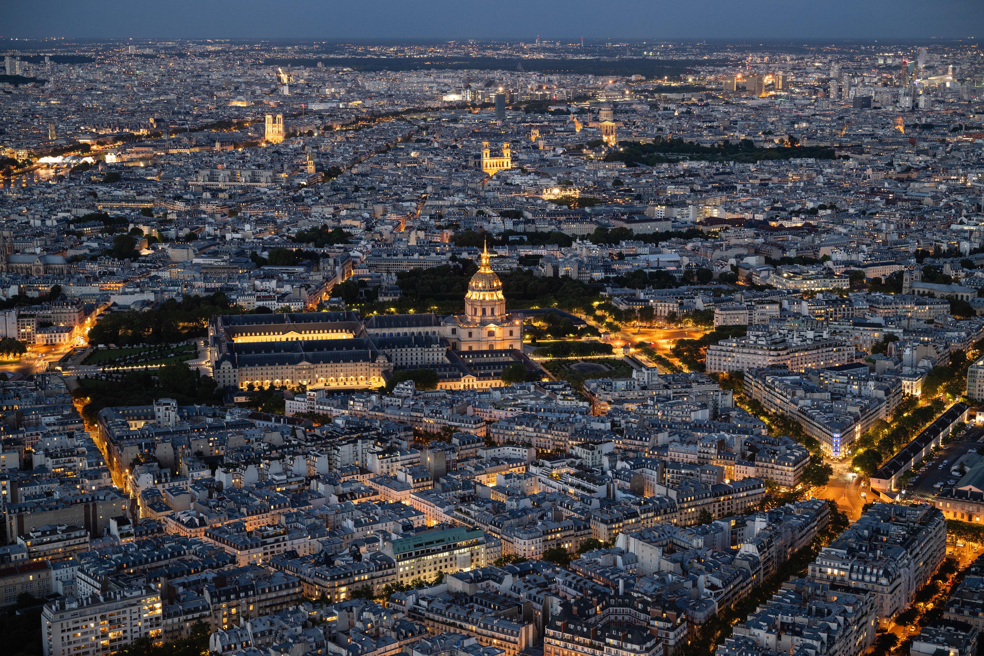 Hôtel des Invalides, Notre-Dame de Paris, Église Saint-Sulpice,  & Panthéon