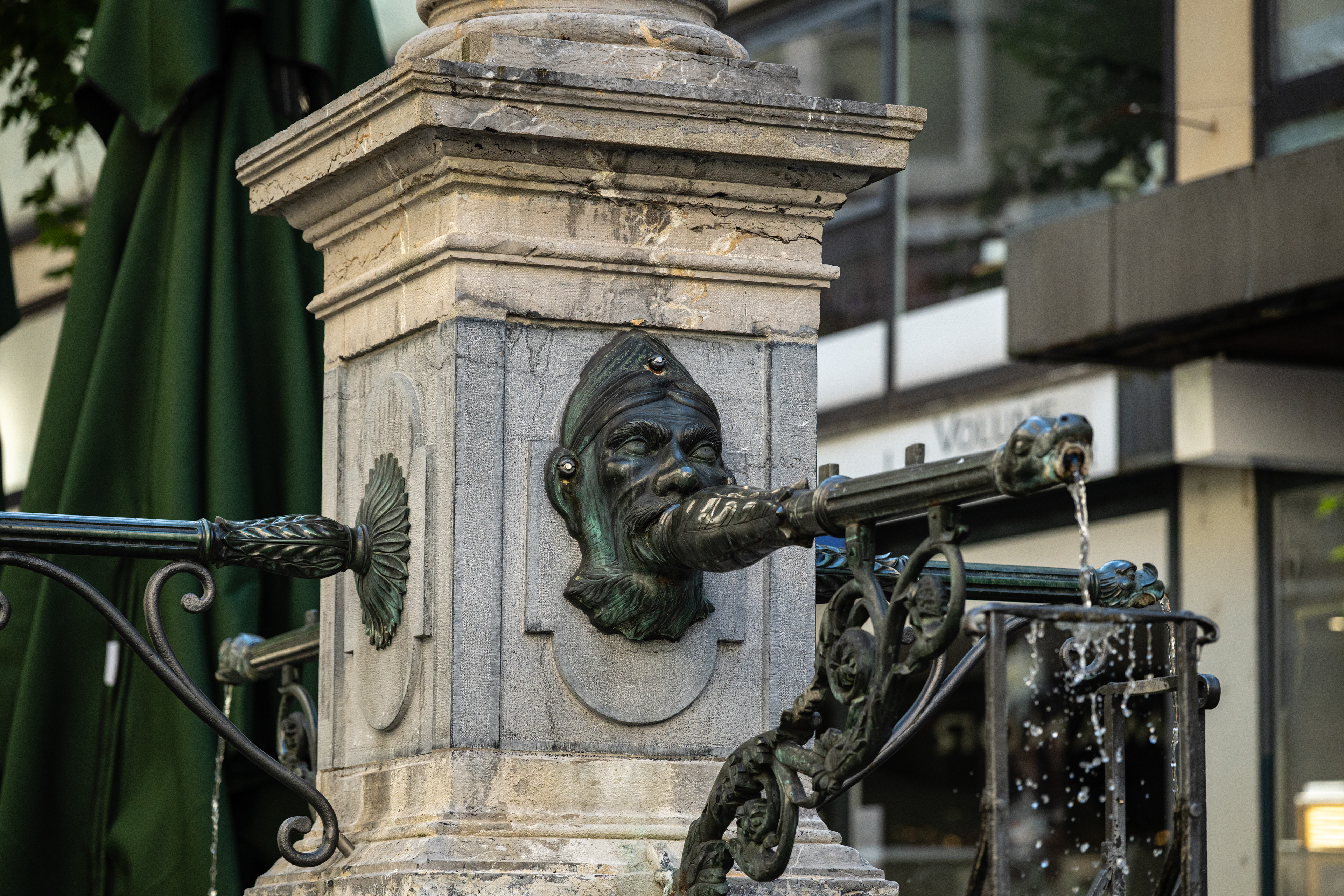 Water fountains in Lausanne