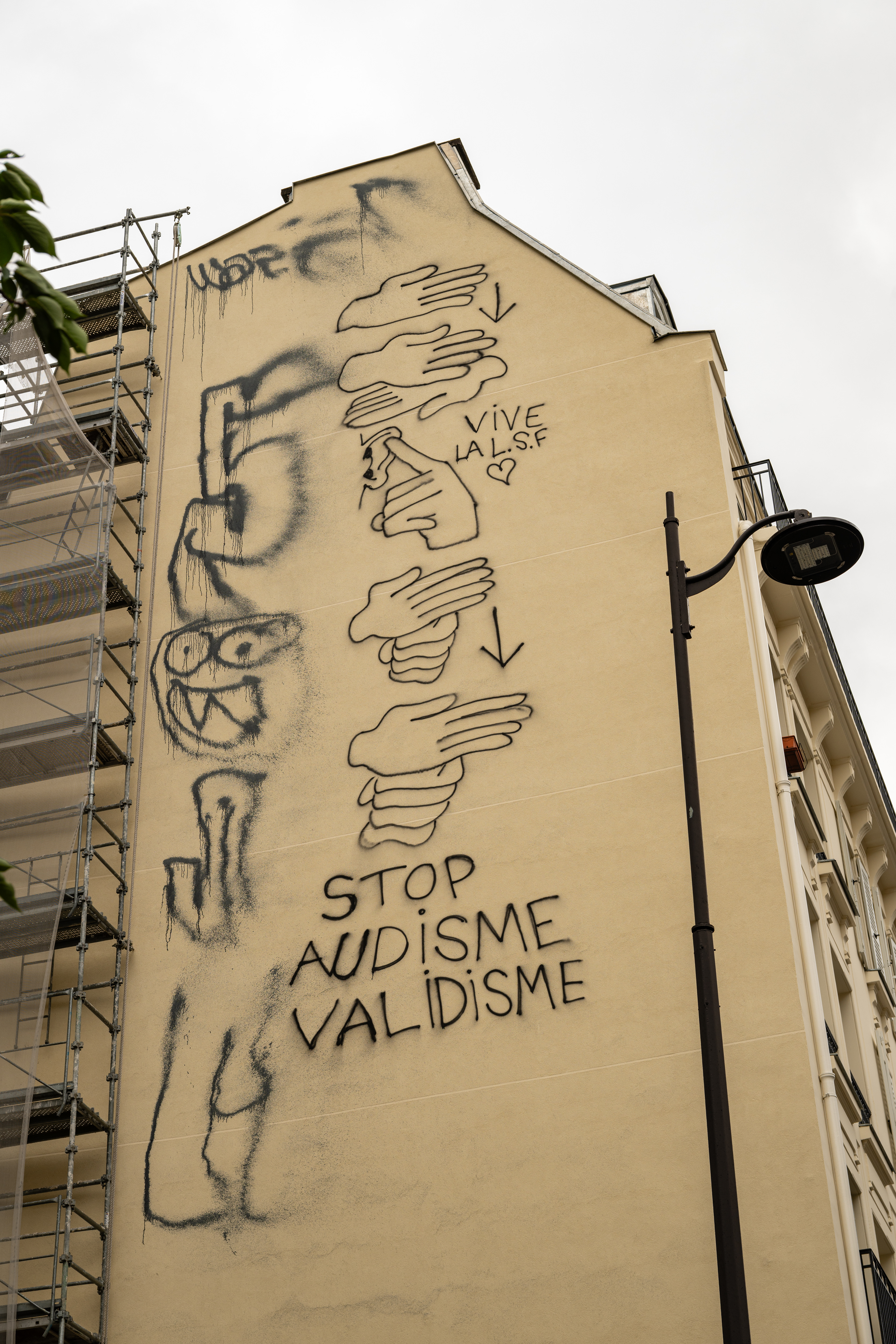 Stop audism and ableism, 11th arrondissement