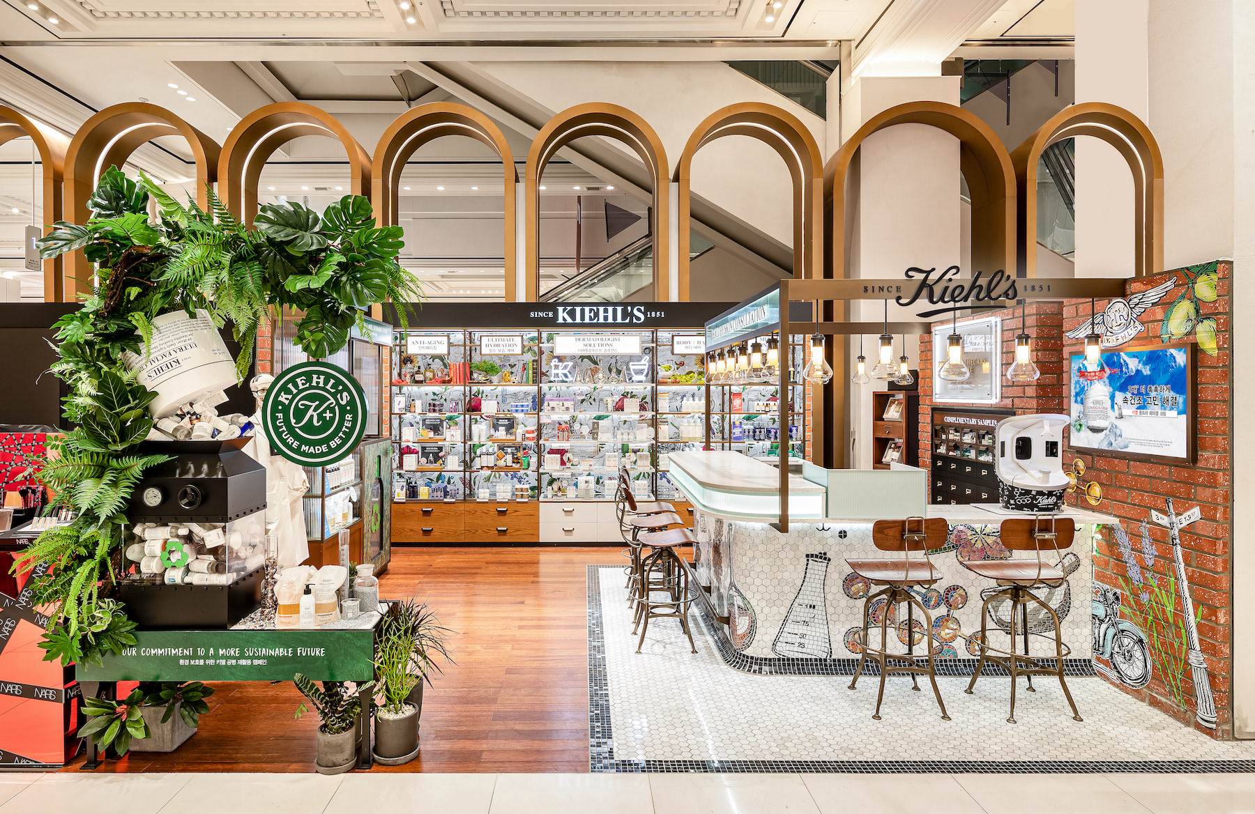 KOREA- SHINGESGAE GANGNAM