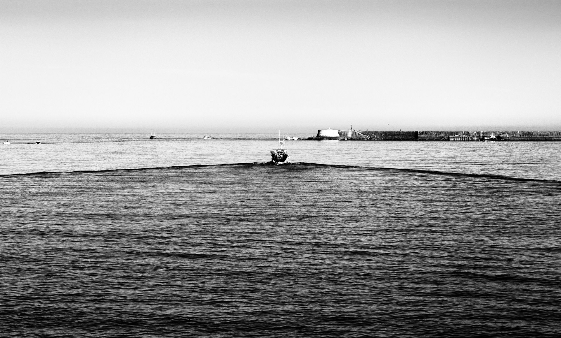 Saint-Jean-de-Luz : départ en mer vers la digue de l'Artha