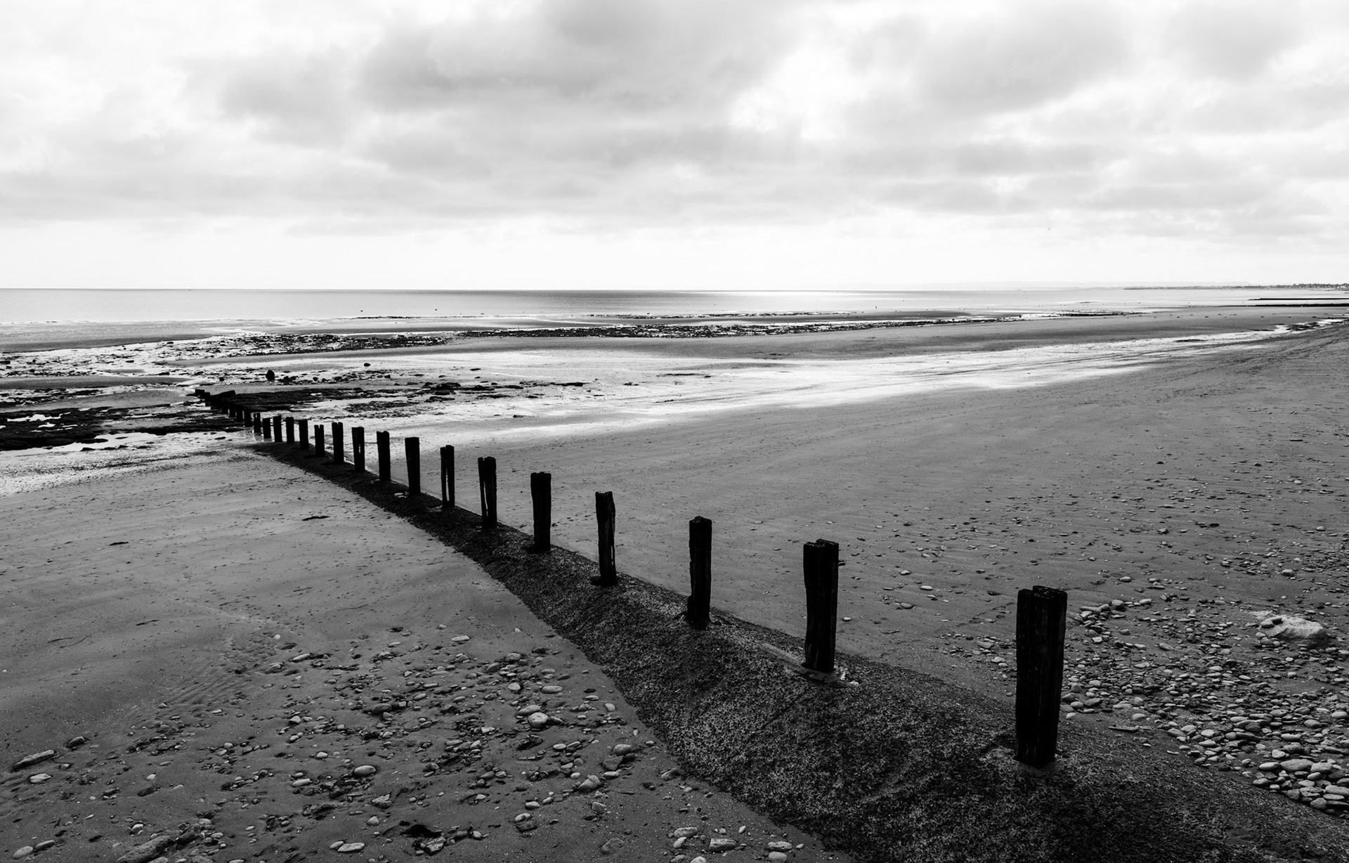 Normandie : stabilisation de la plage de Lion-sur-Mer