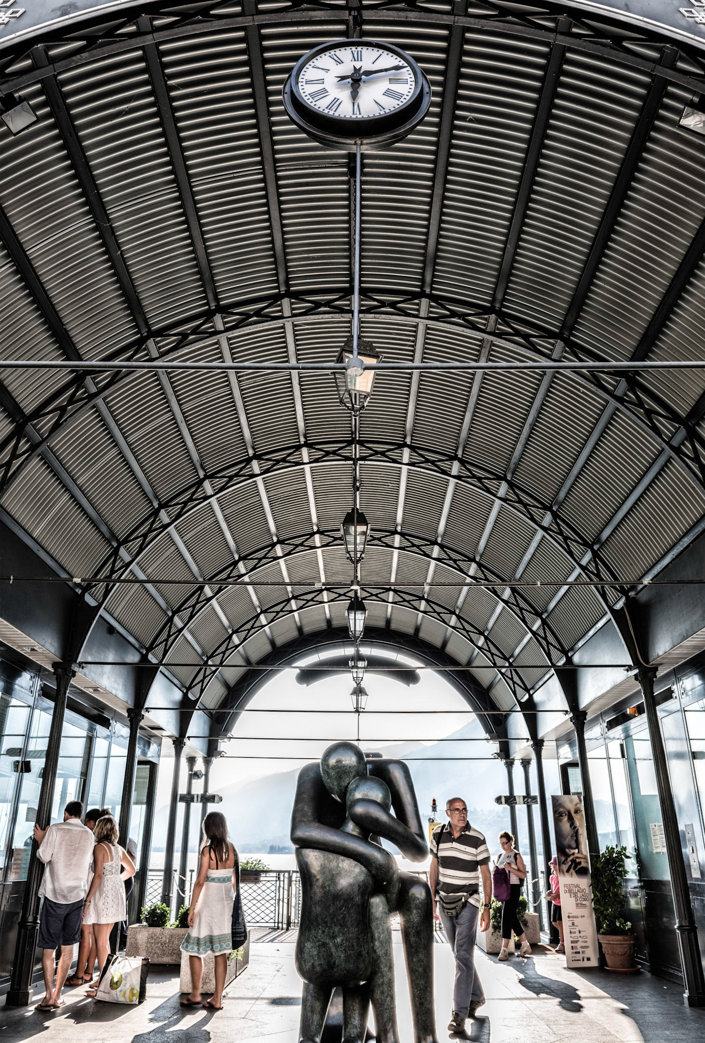 Lac de Côme : la gare maritime de Bellagio