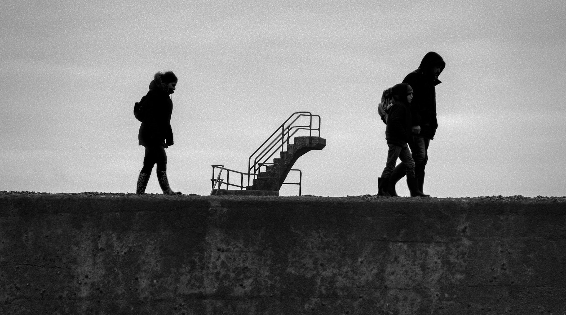 Désœuvrement sous un ciel bas et lourd