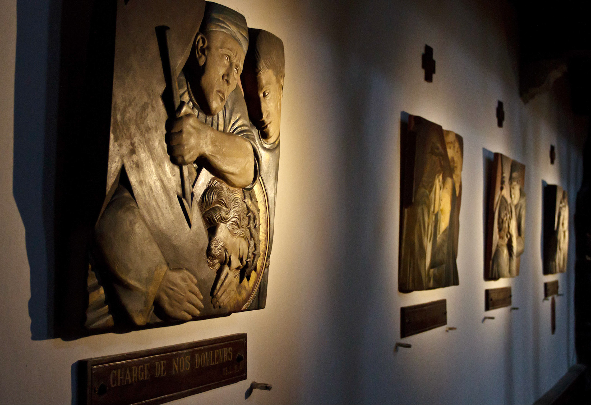 Saint-Jean-de-Luz : Chemin de Croix de l'église Saint-Jean-Baptiste