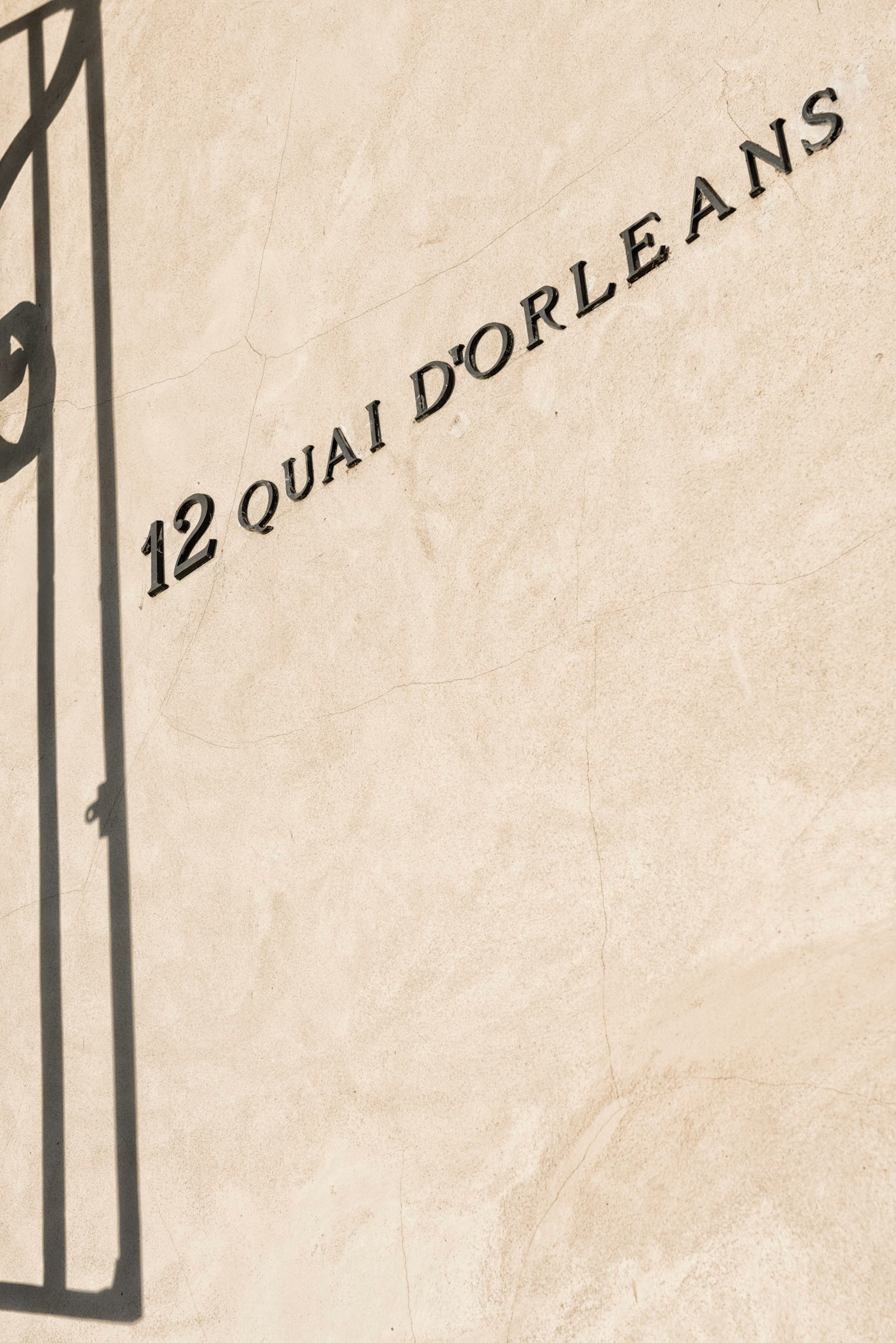 Paris : 12 quai d'Orléans