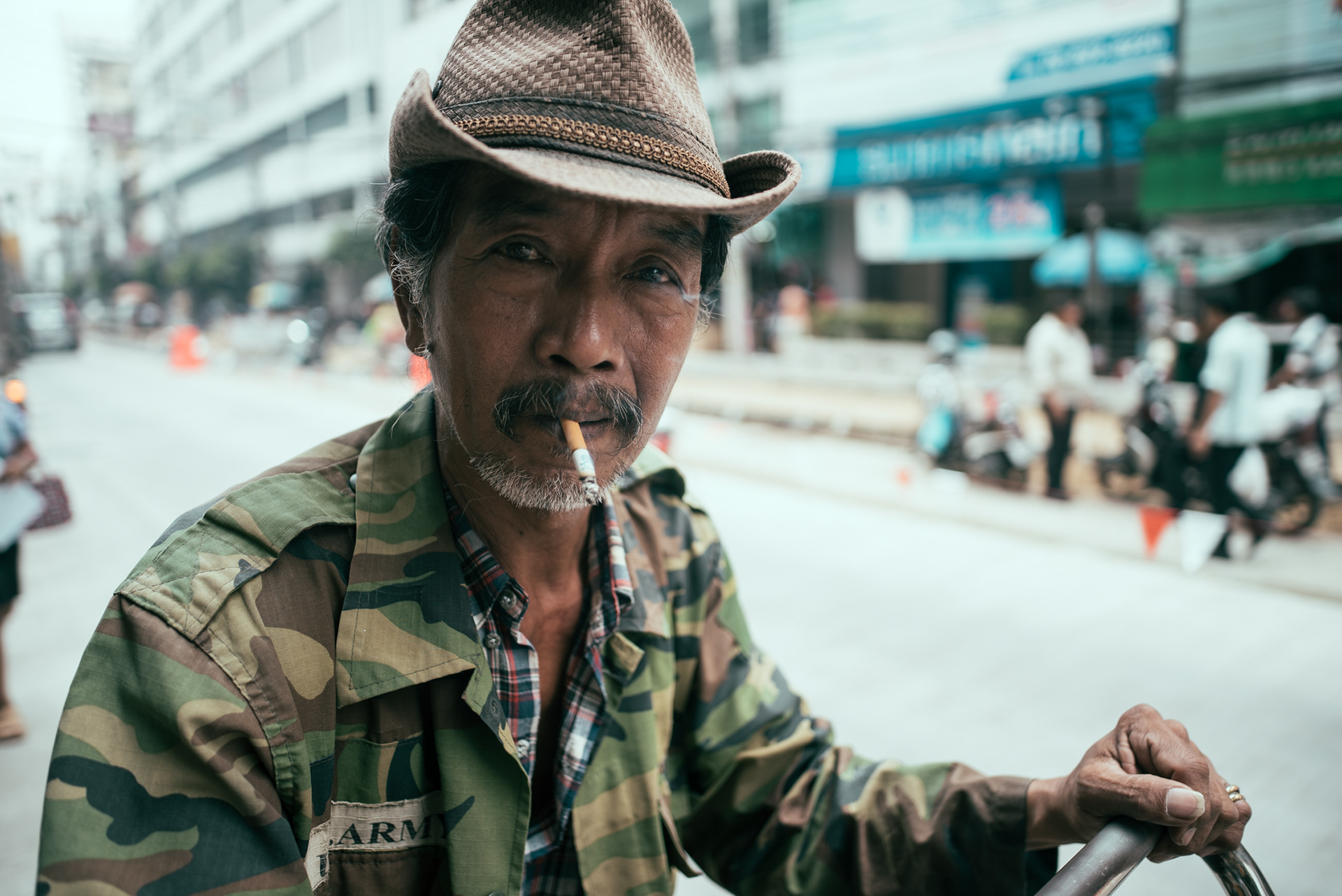 Smoker, Bangkok