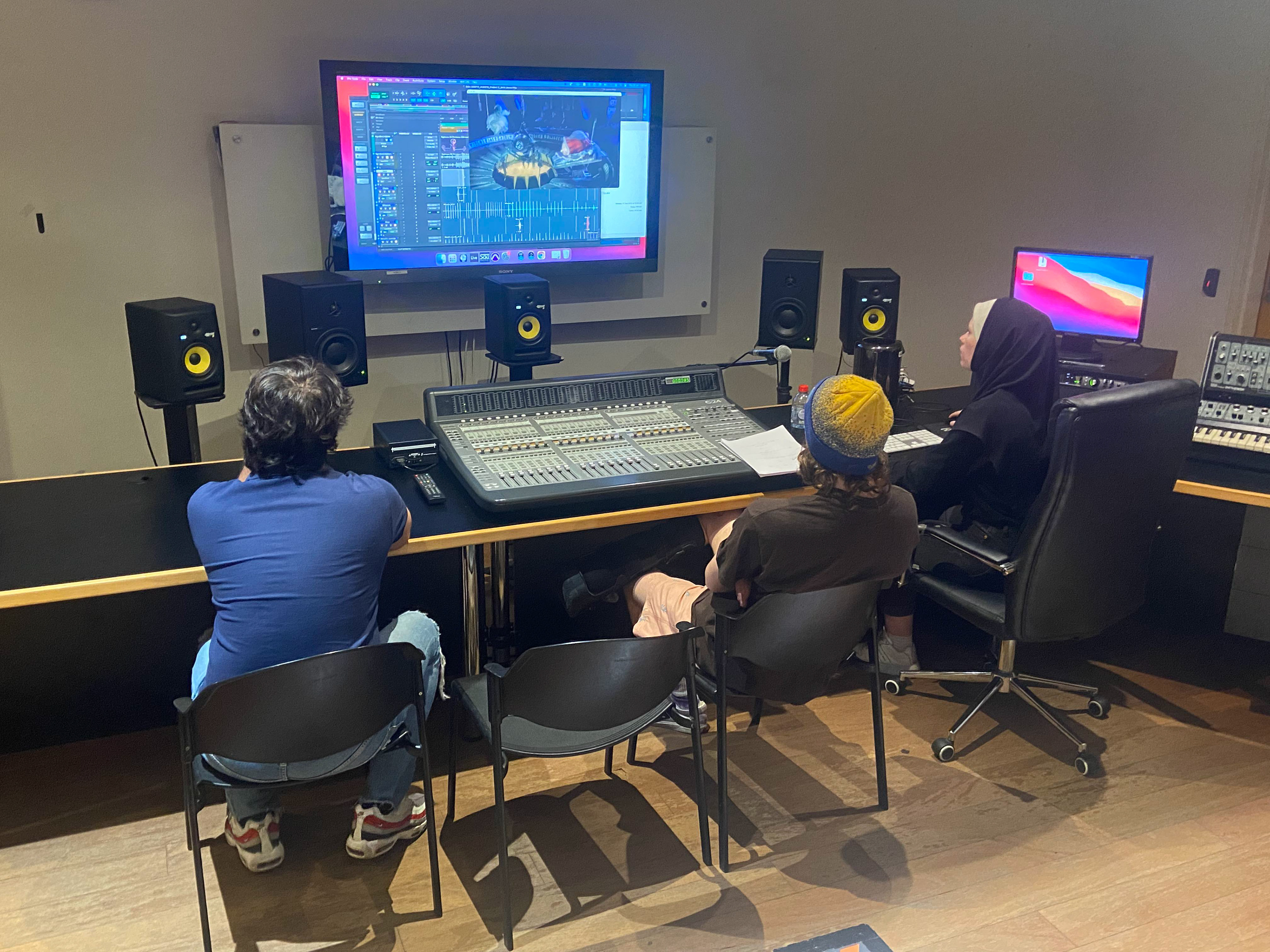 Tracking voice acting for animation.