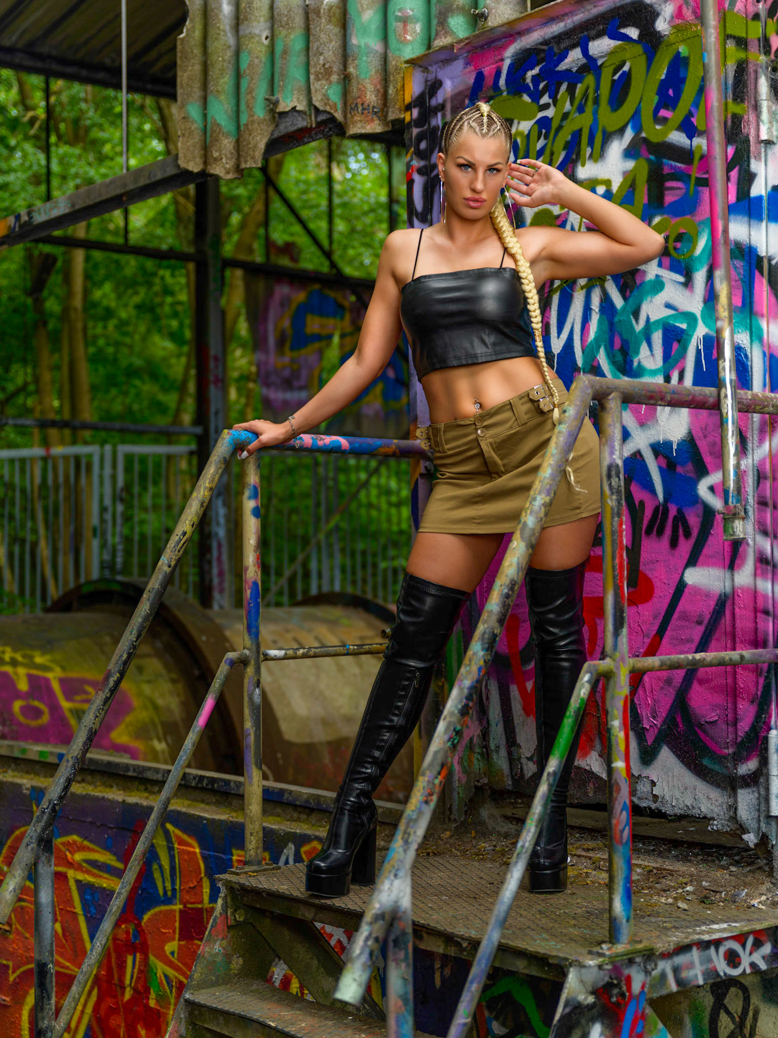 Lostplace-Shooting mit Gina