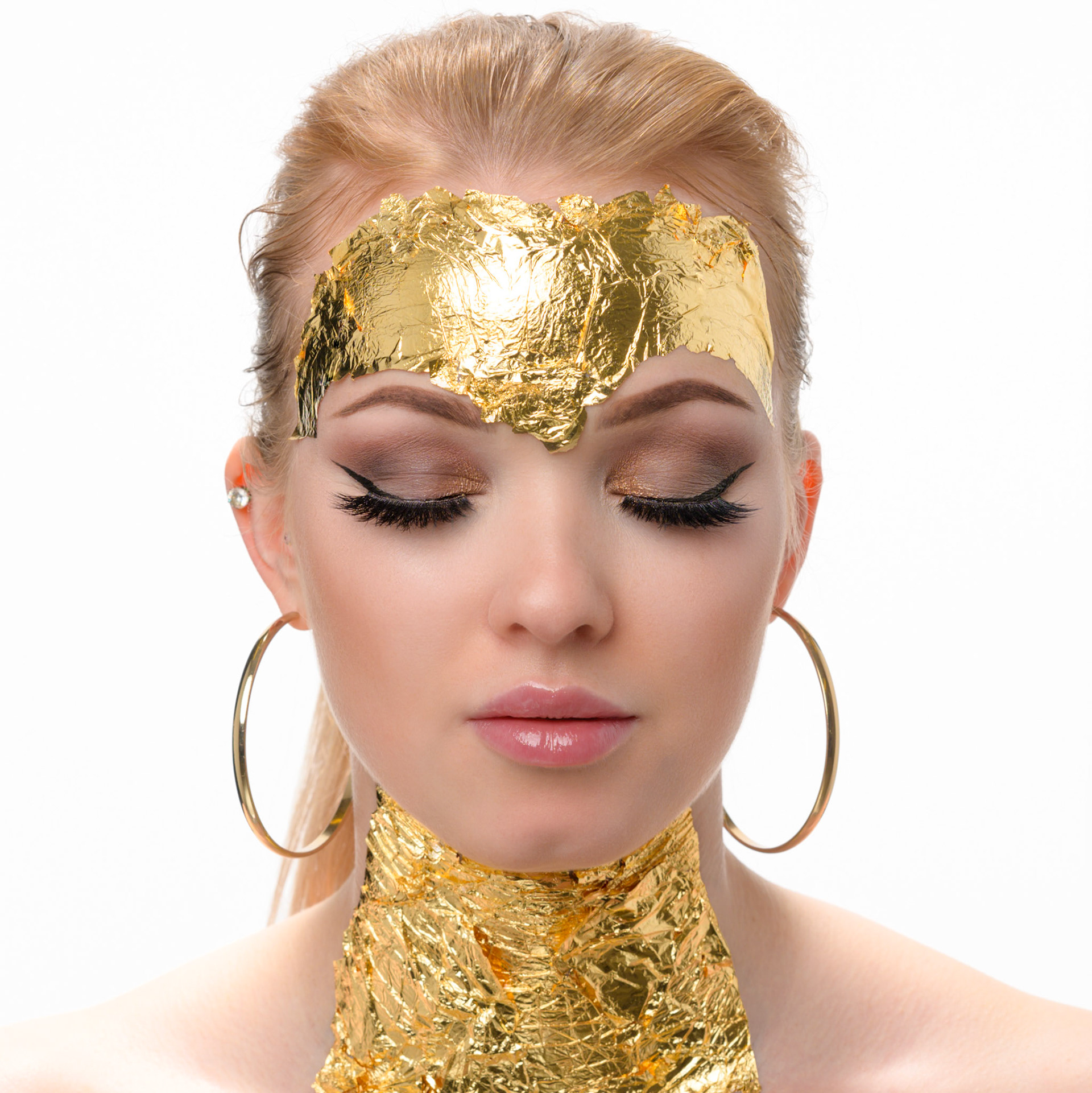 Blattgold-Shooting mit Celina