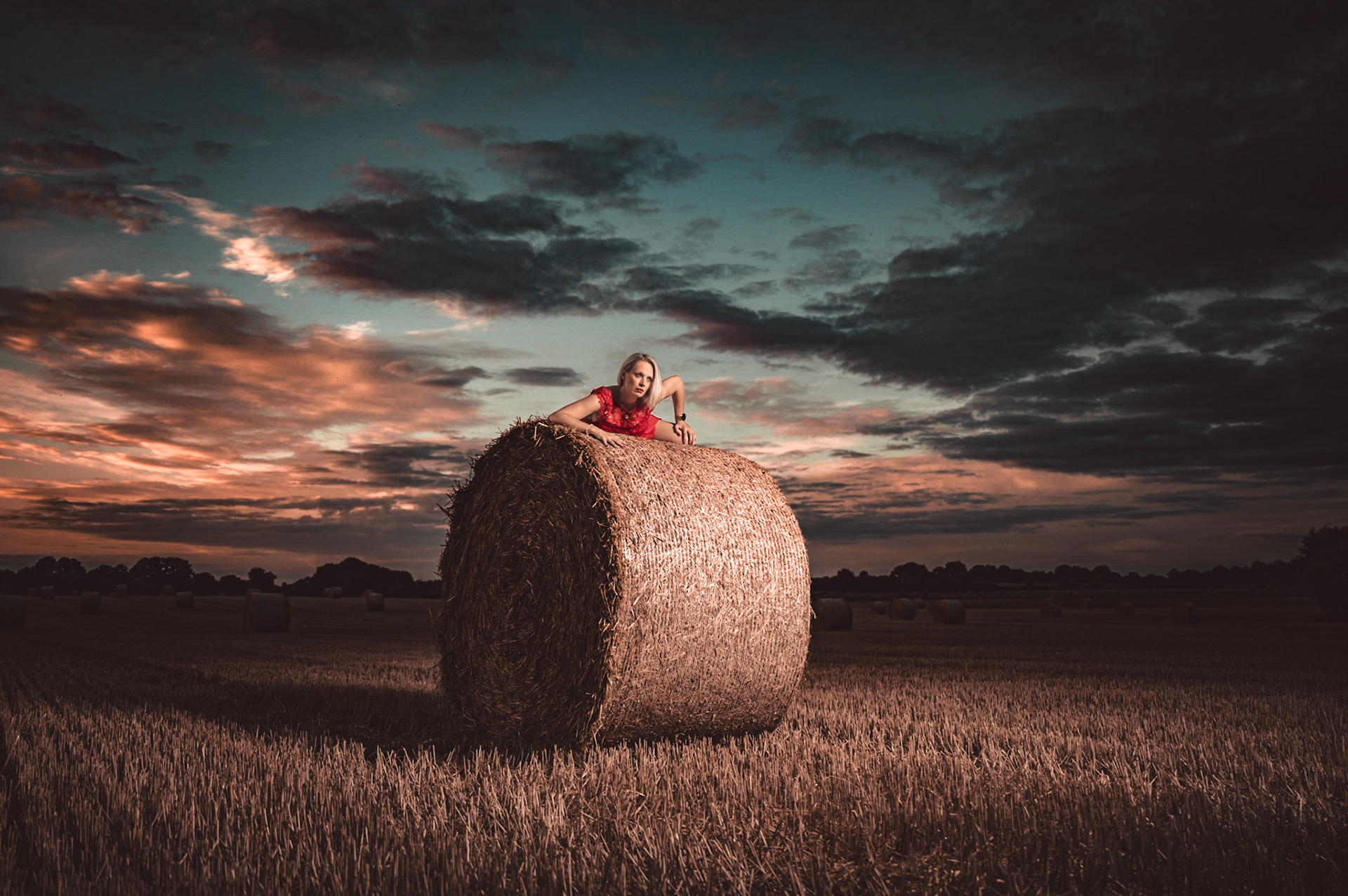 Strohballen-Shooting mit Sabine
