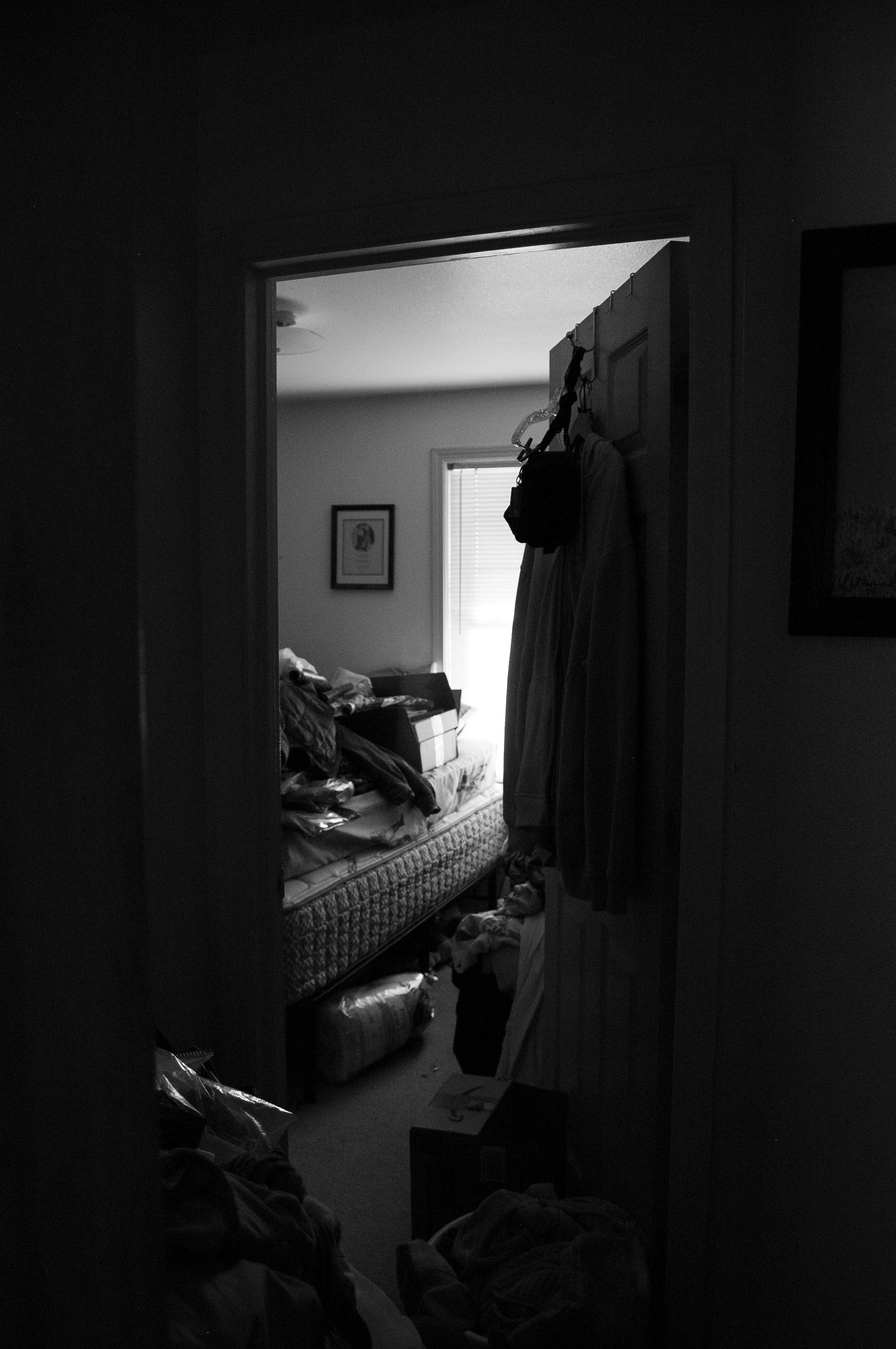 8/10 - imminent grief photo project