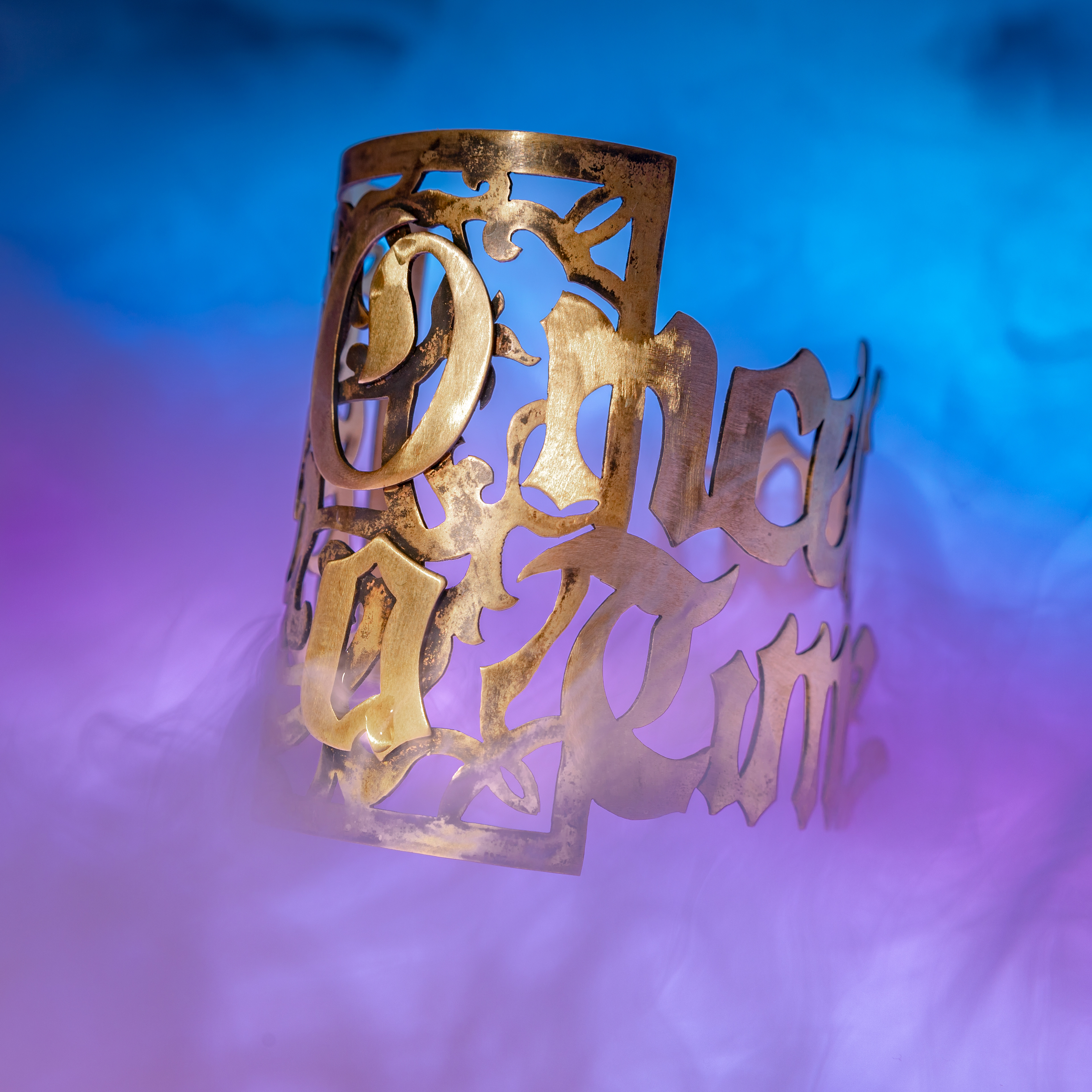 Shiran Siboni and me created a project that combines "Fariytales" and jewelry. The written text on the jewel means Once Upon A Time, the opening of every fairytale books.