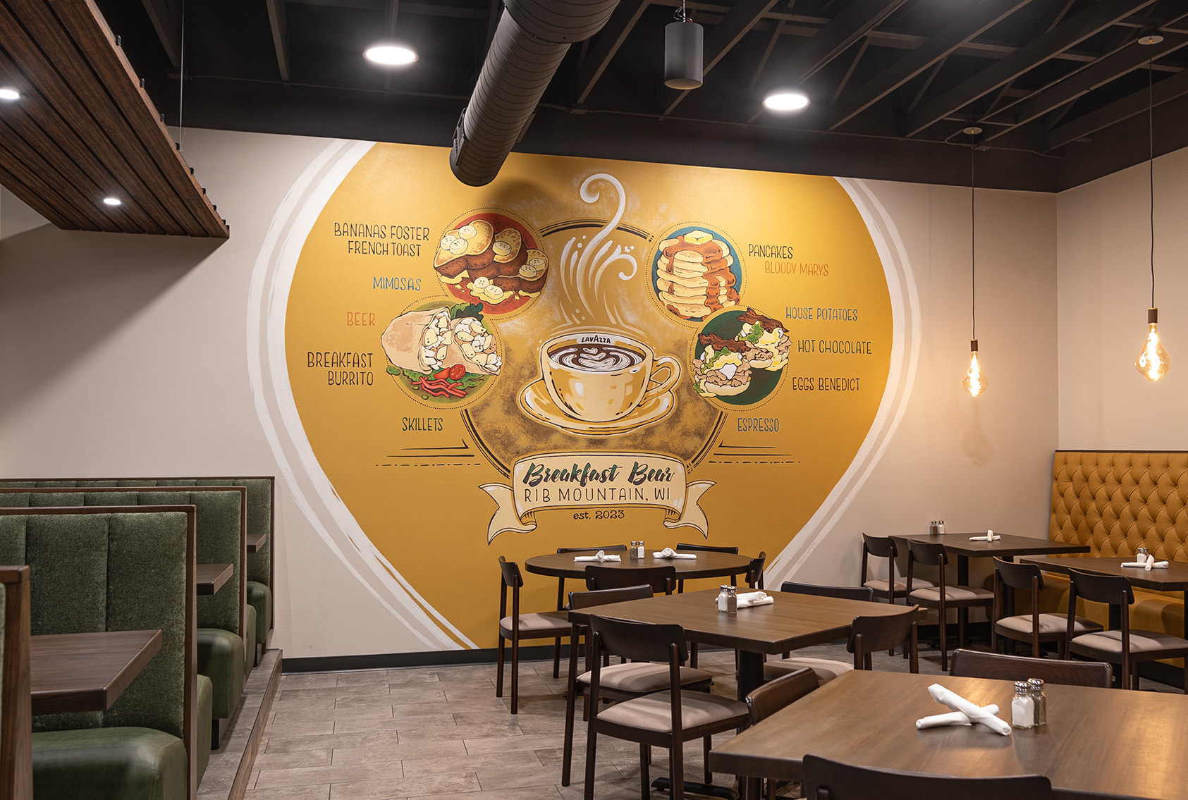 Breakfast Bear Restaurant  |  Rib Mountain, WI  |  Dining Area Mural