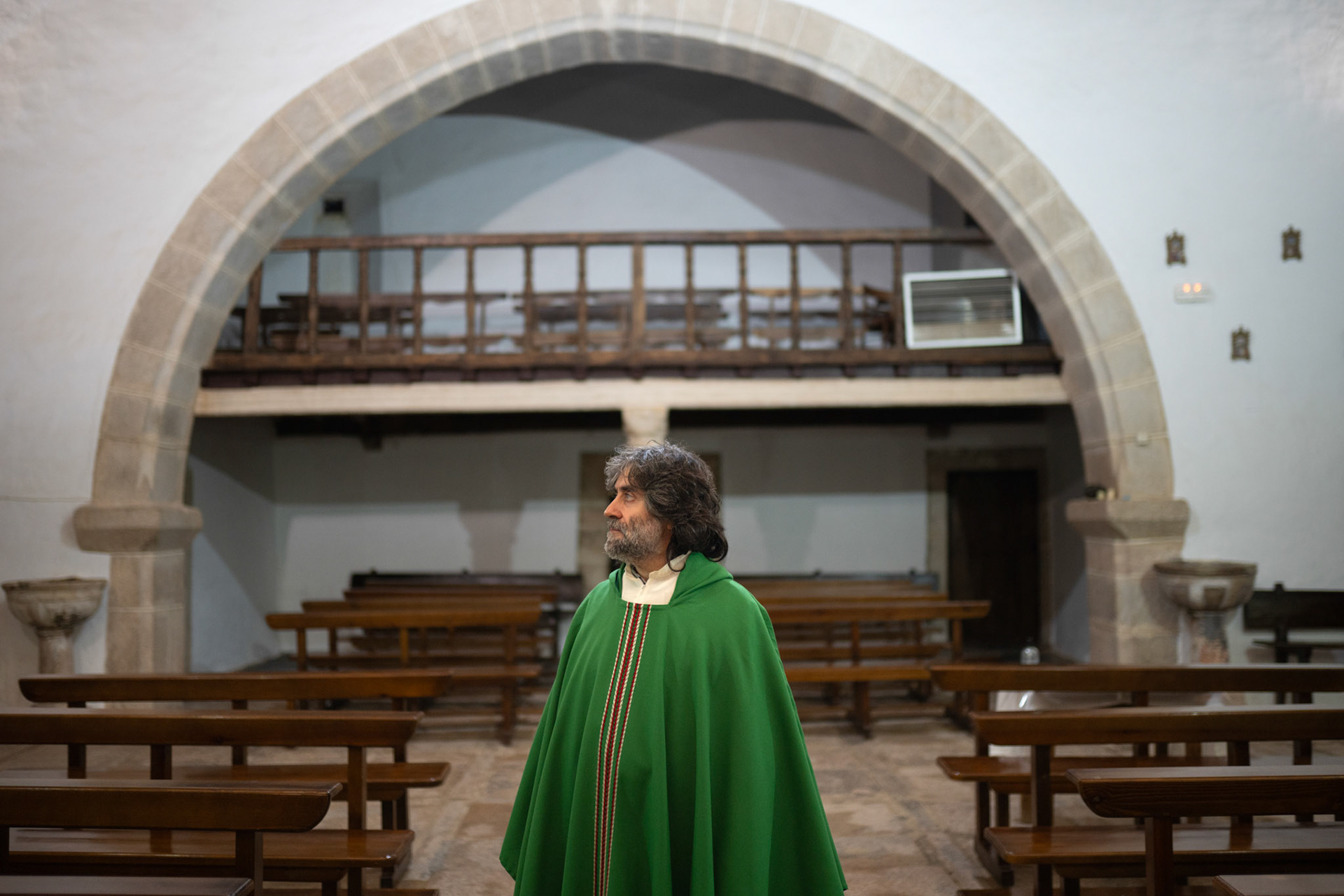 Teo Nieto en la iglesia de Rabanales.