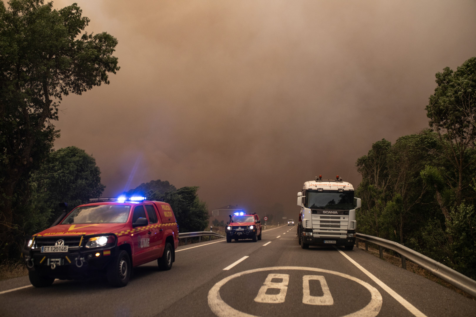 INCENDIO SIERRA DE LA CULEBRA. OLLEROS DE TERA