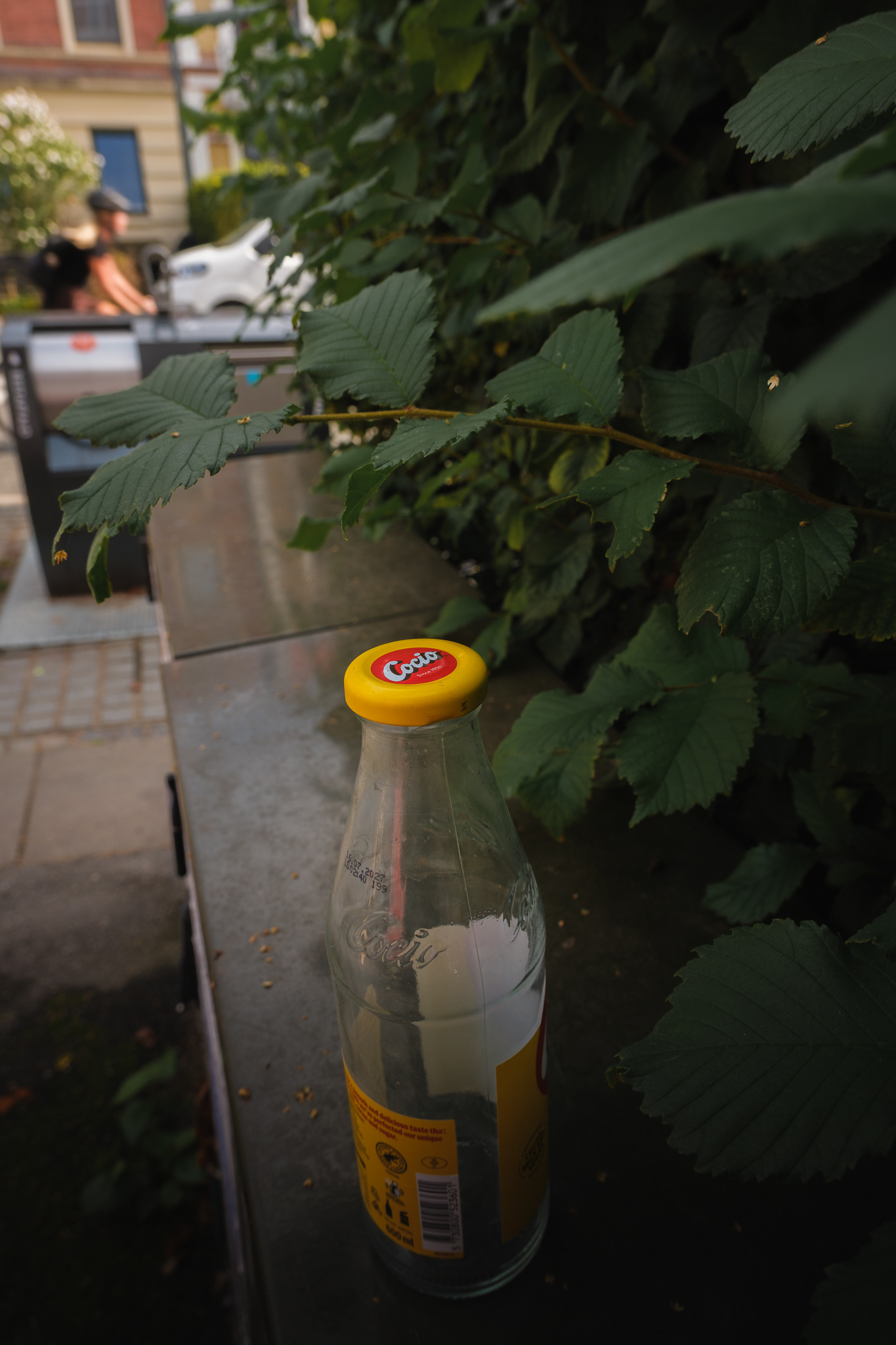 Sjokolademelk forlatt i gatene