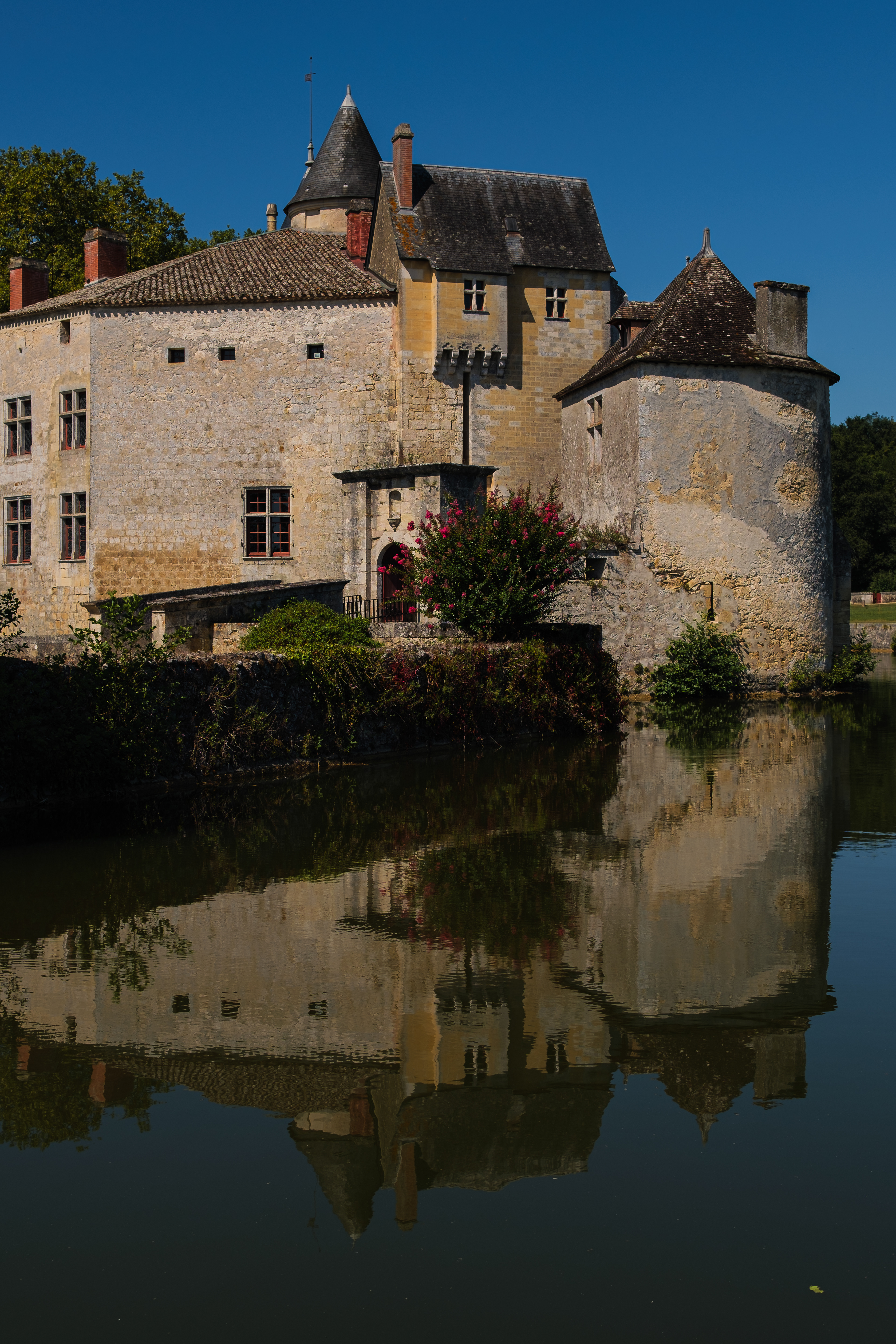 Chateau de la Brede.