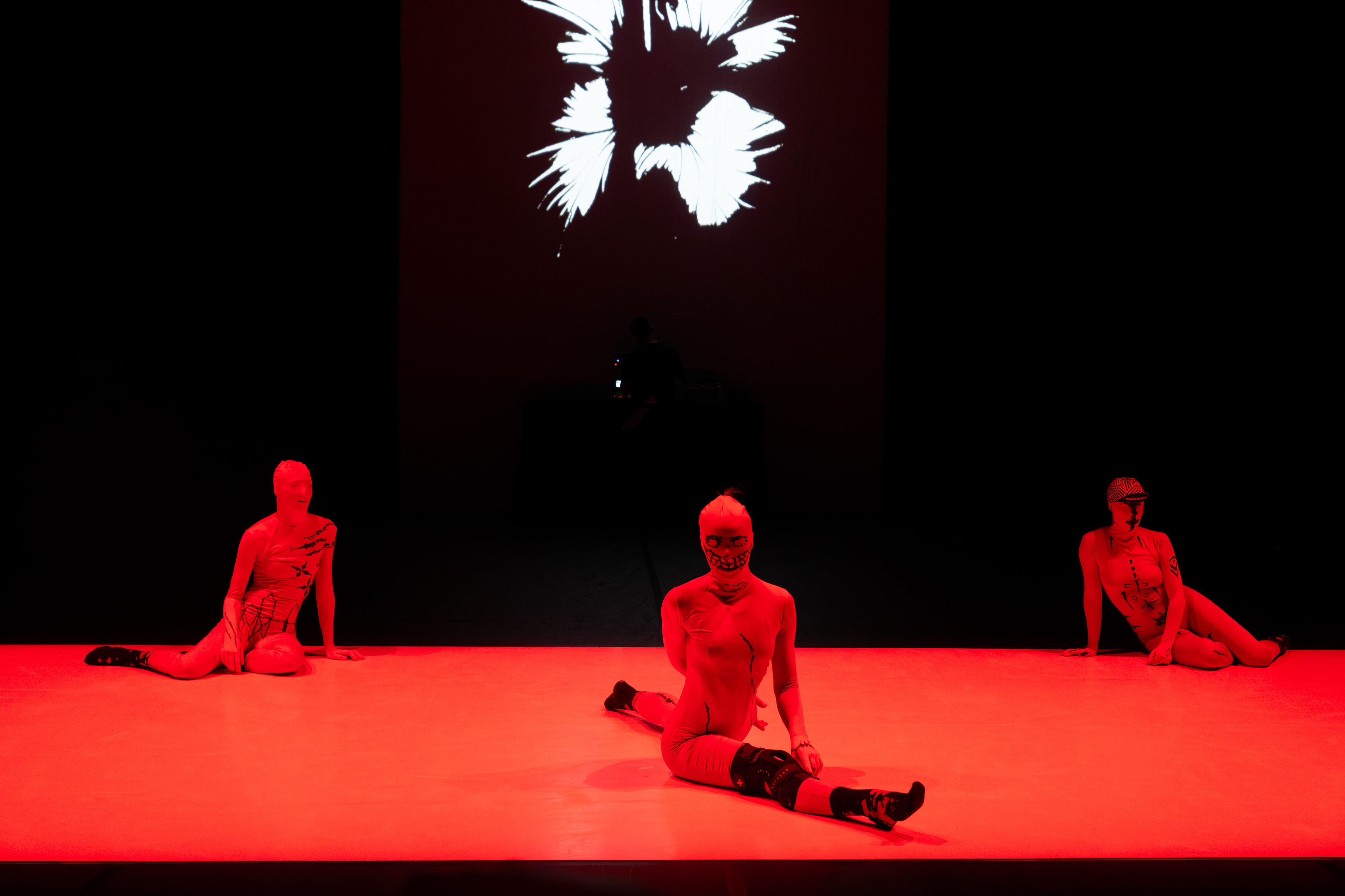 Panoramic Banana. Album degli abitanti del Nuovo Mondo — coreografia di Michele Di Stefano, NID Platform 2026