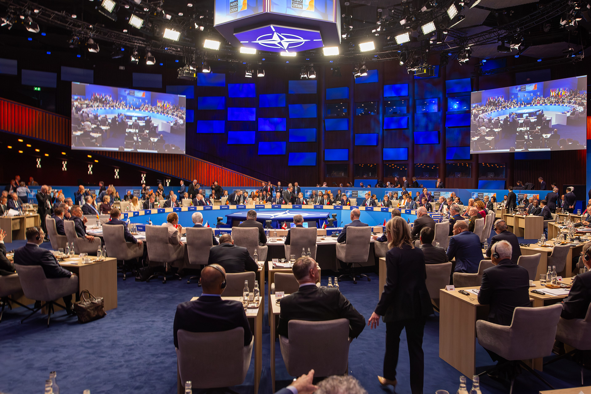 View of the plenary hall during the 2025 NATO summit in The Hague, with representatives of NATO member states present. Photo © Marek Ladzinski / FORUM