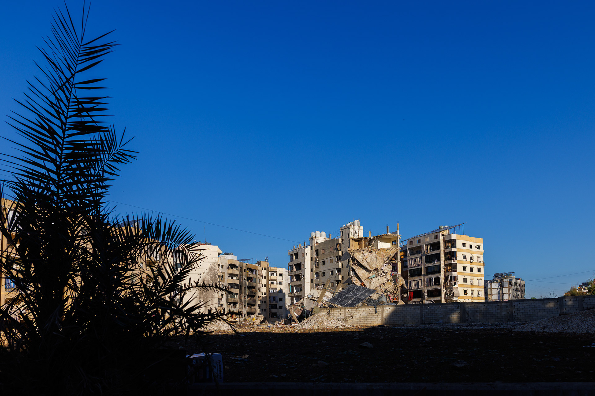 Destruction in Beirut’s southern district following the October airstrikes. Photo © Marek Ladziński / FORUM