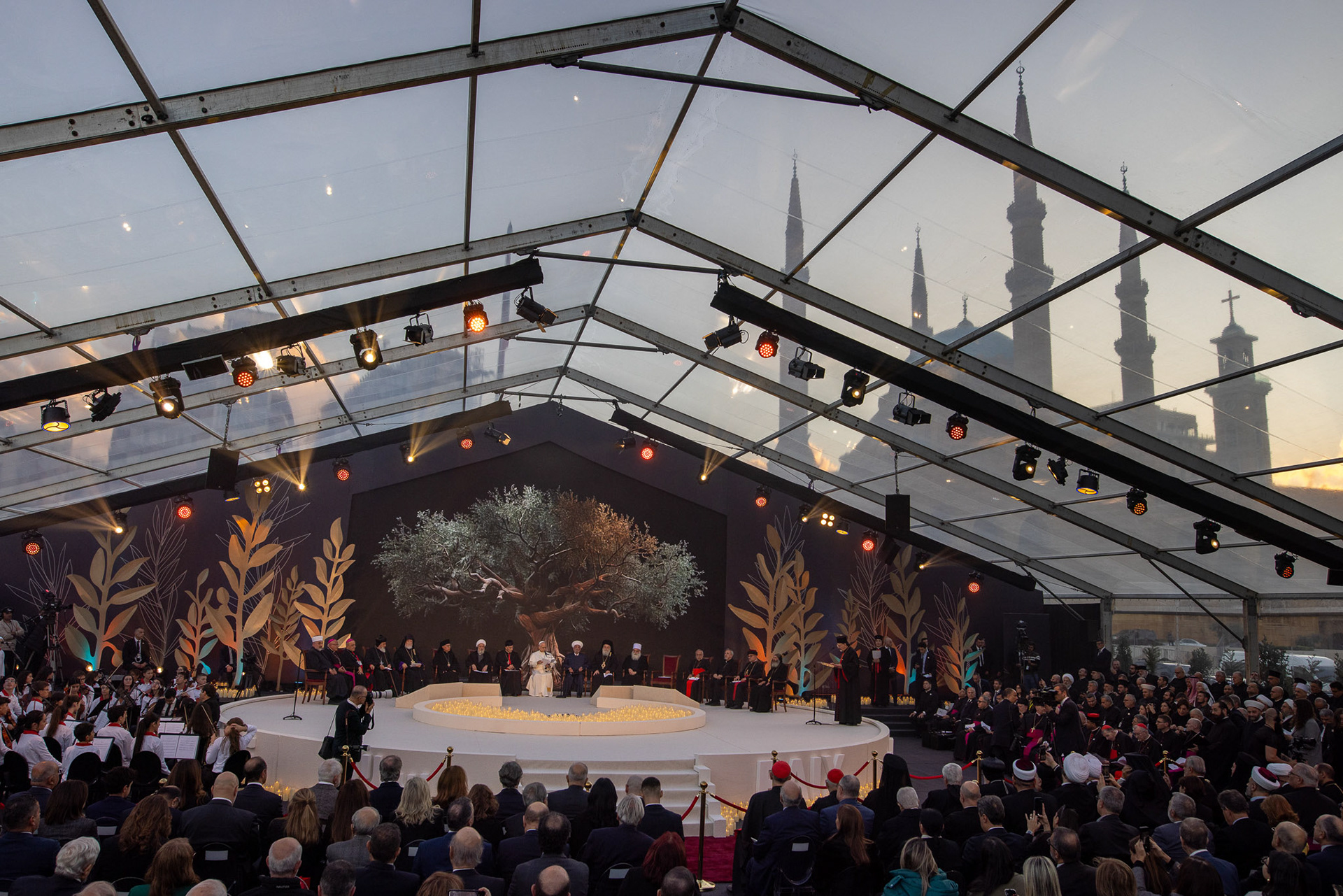 Pope Leo XIV attends an interfaith and ecumenical gathering at Martyrs’ Square in Beirut, Lebanon, during his apostolic visit, bringing together leaders from various Christian communities and other religions. Photo by: © Marek Ladzinski/ZUMA Press Wire