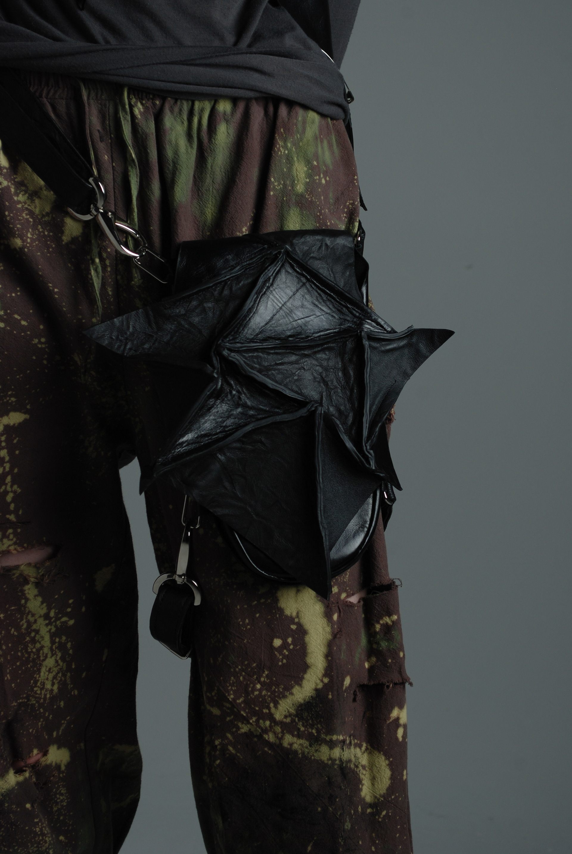Gun Slinger Satchel