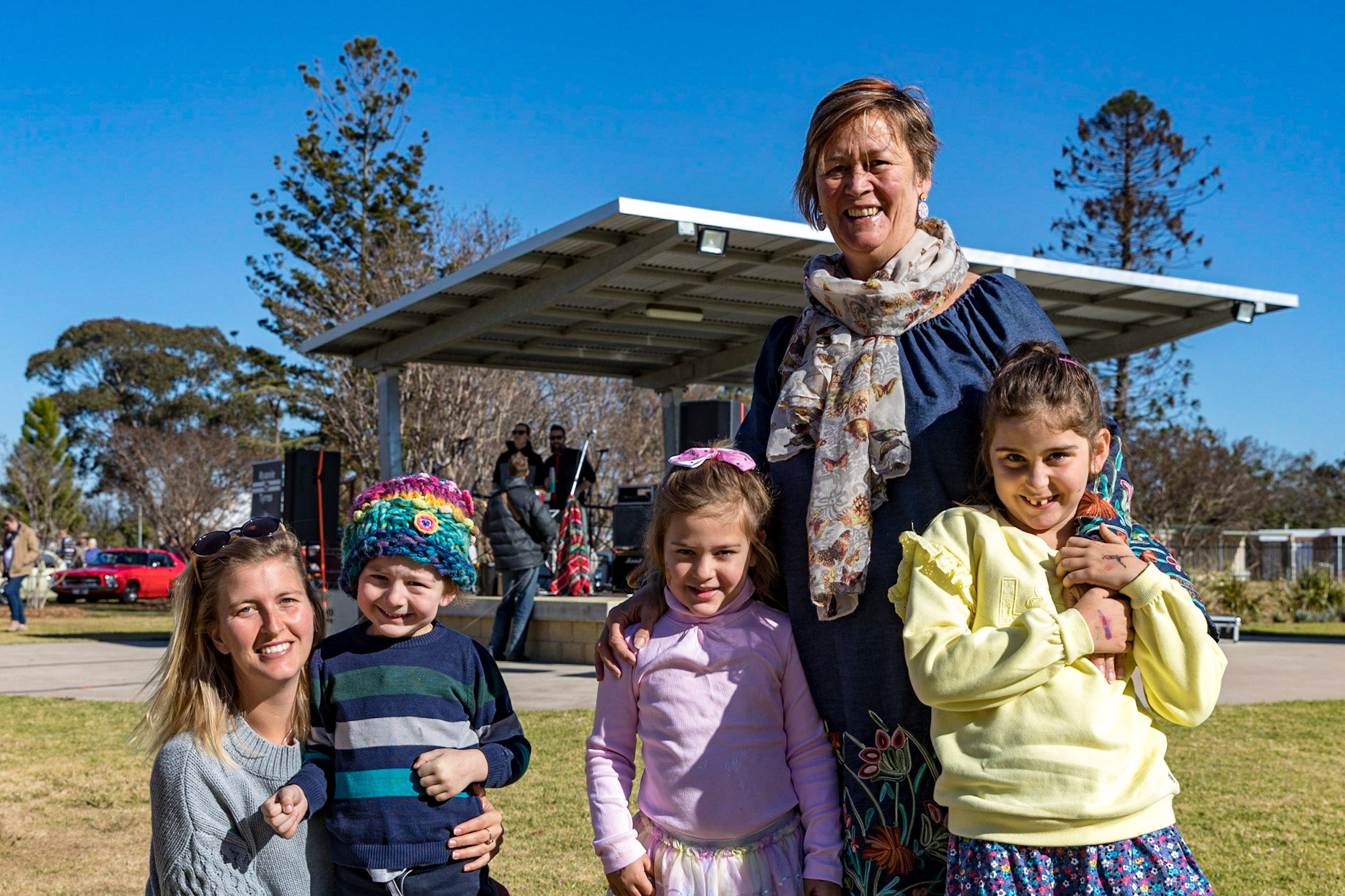 Grand Automobile Display on Palmerin