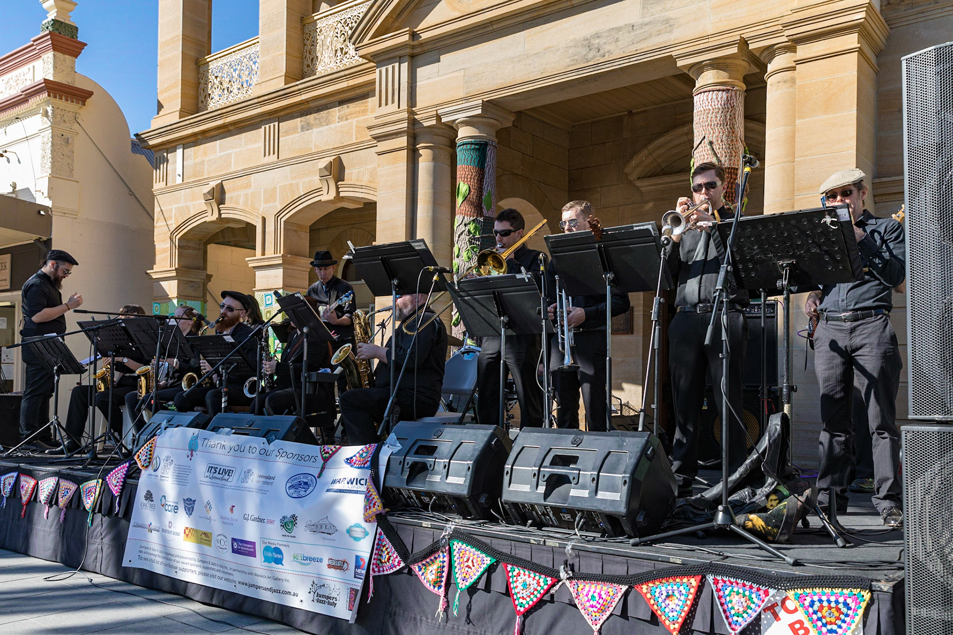 Grand Automobile Display on Palmerin