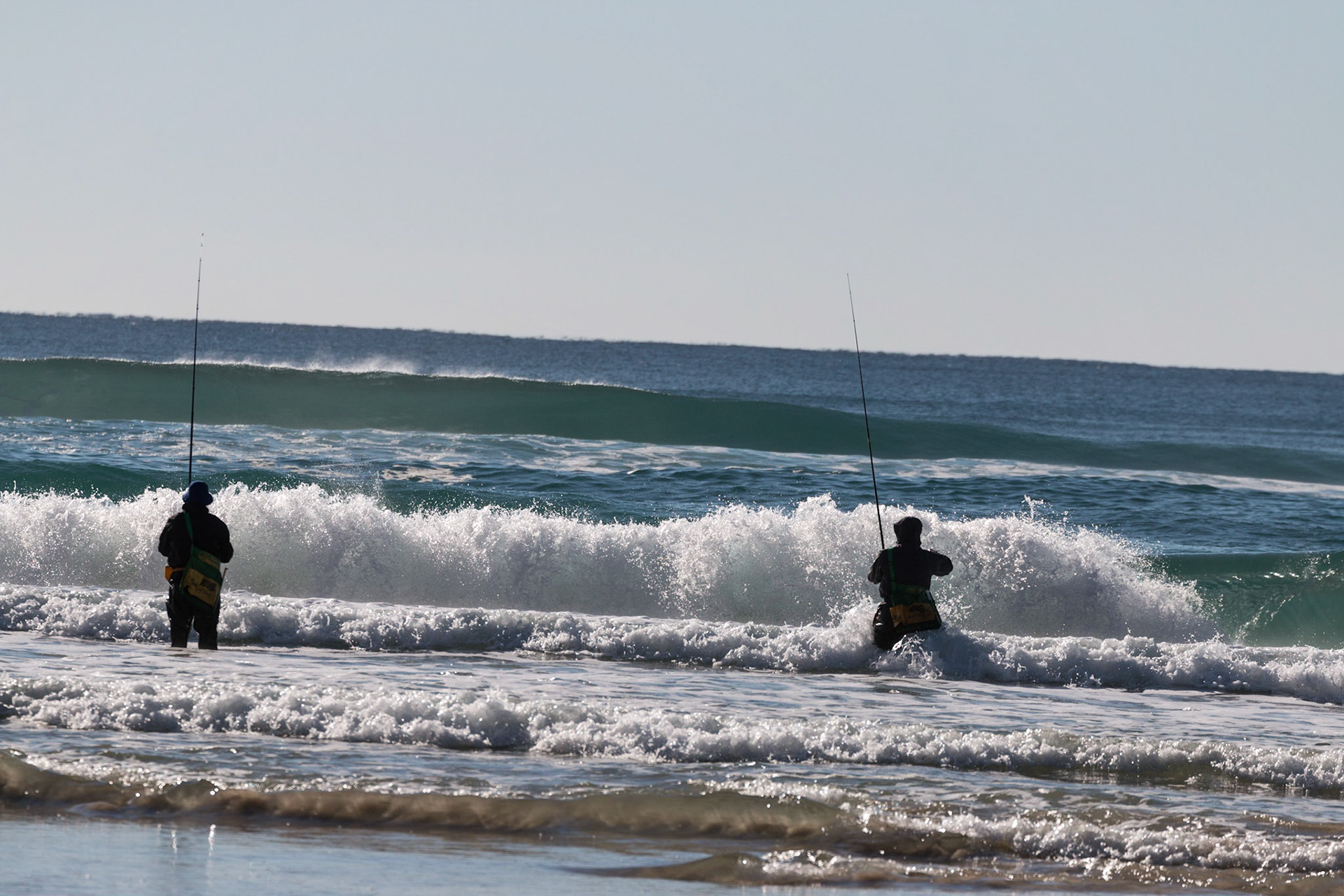 Beach fishing, Teewah