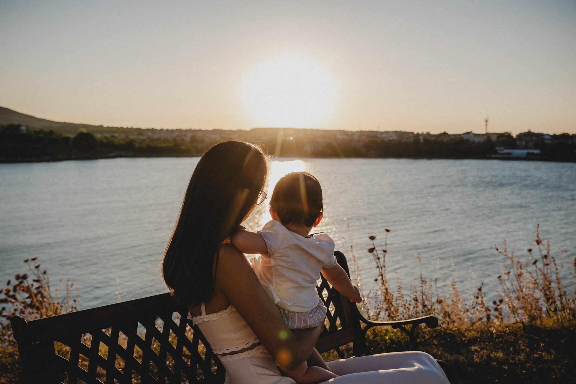 Снимки по залез слънце от храма в Царево след свето кръщение