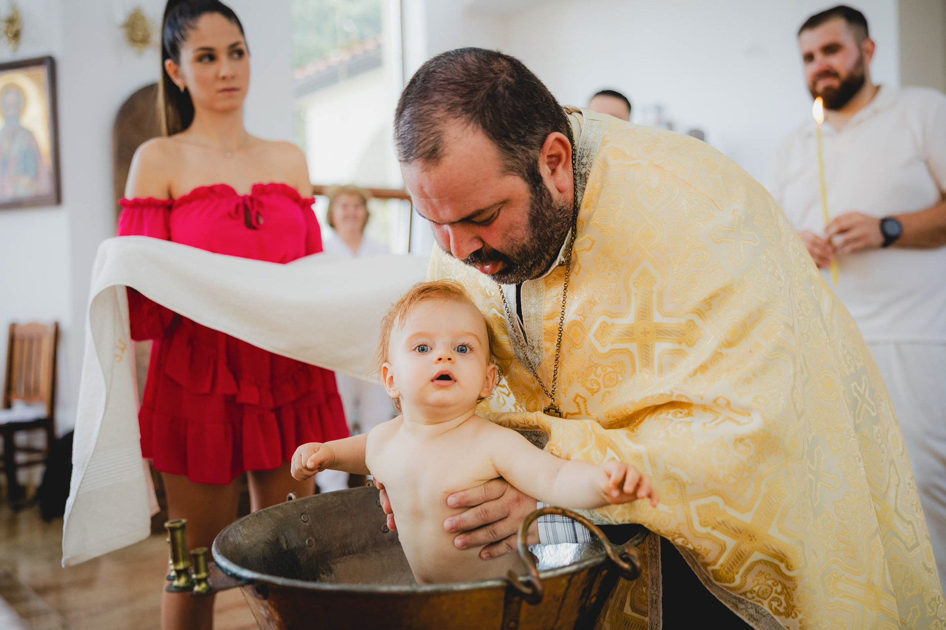 Фотограф кръщене в Храм "Успение Богородично" - Ахтопол