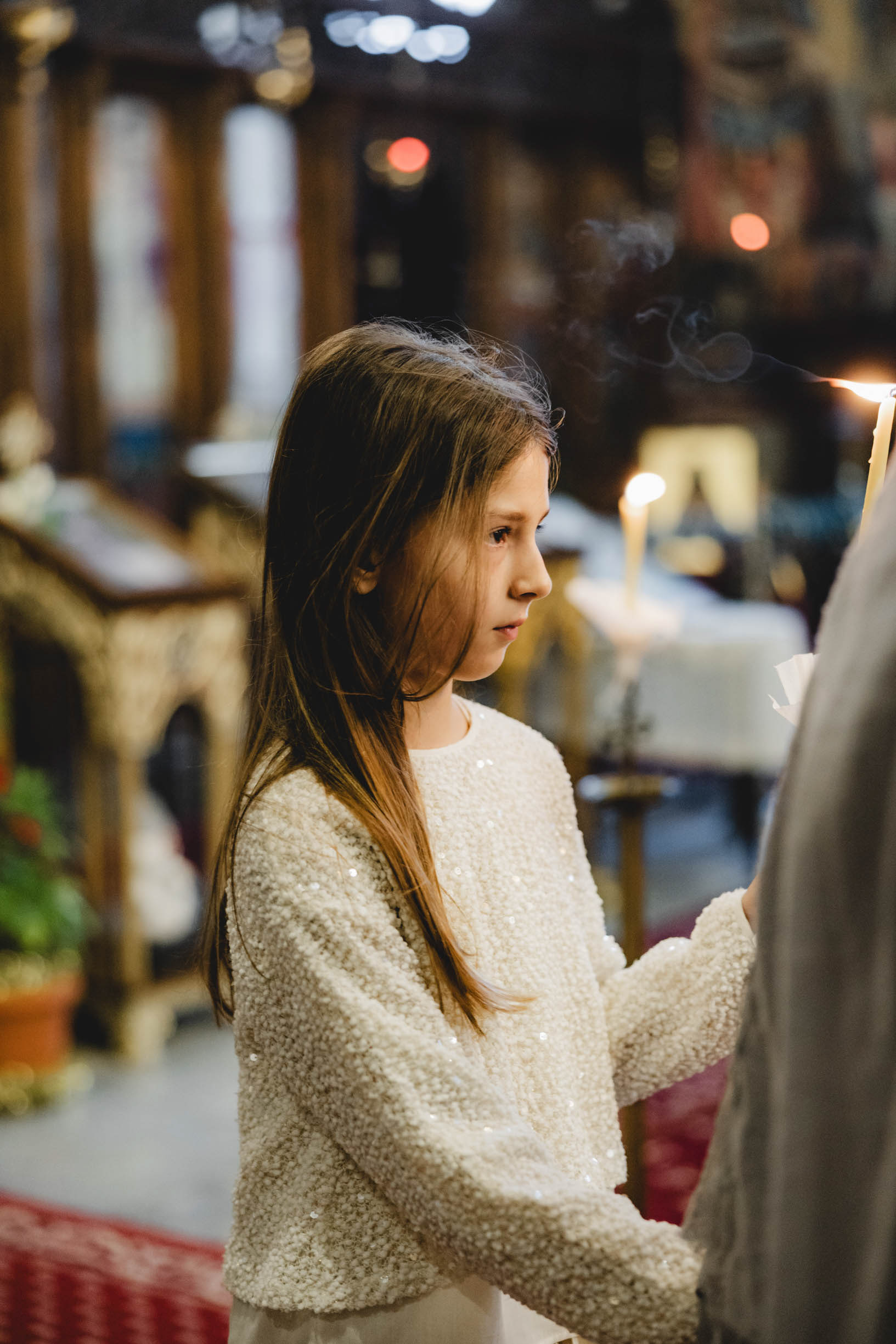 Заснемане на кръщене Несебър стария град - обикаляне около купола