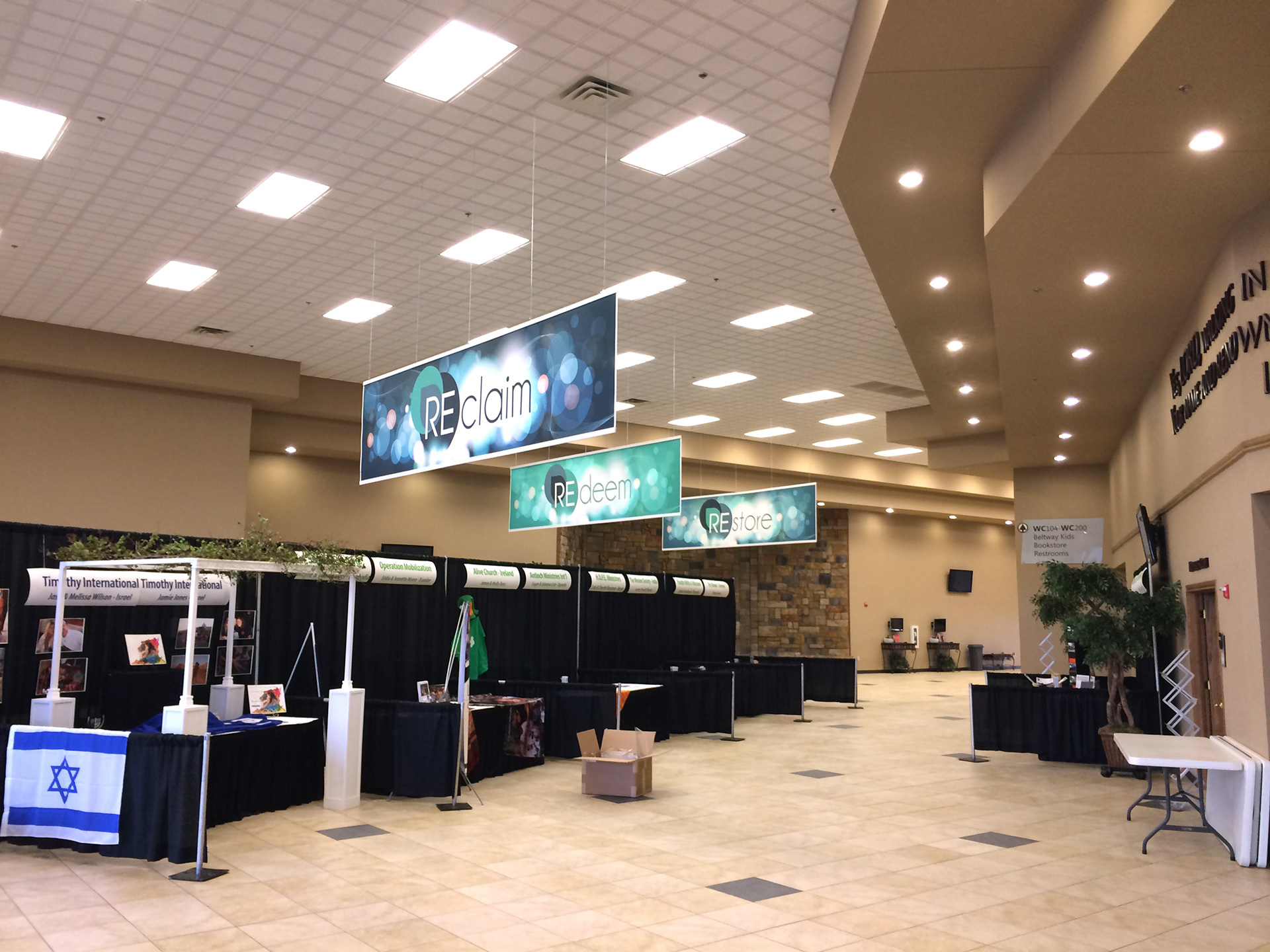 Atrium Banners & Booths