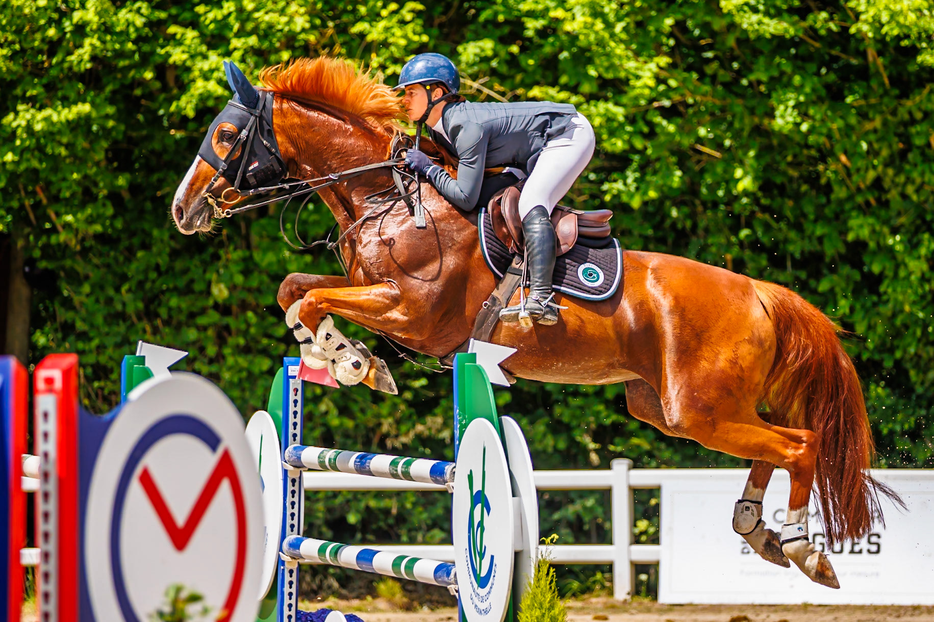 Royal Jump au Château de Brétichère 18