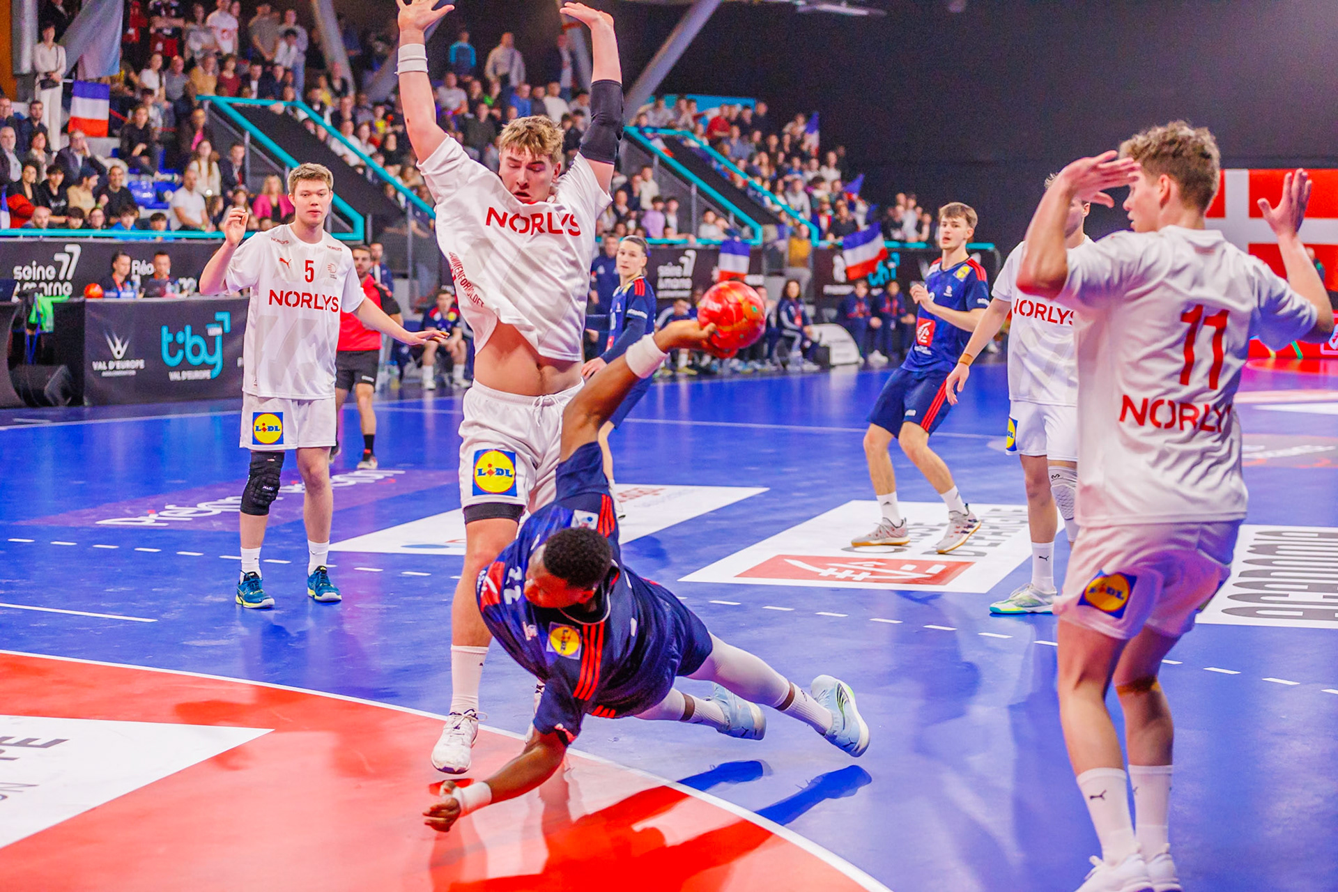 Tiby handball, France VS Danemark 80