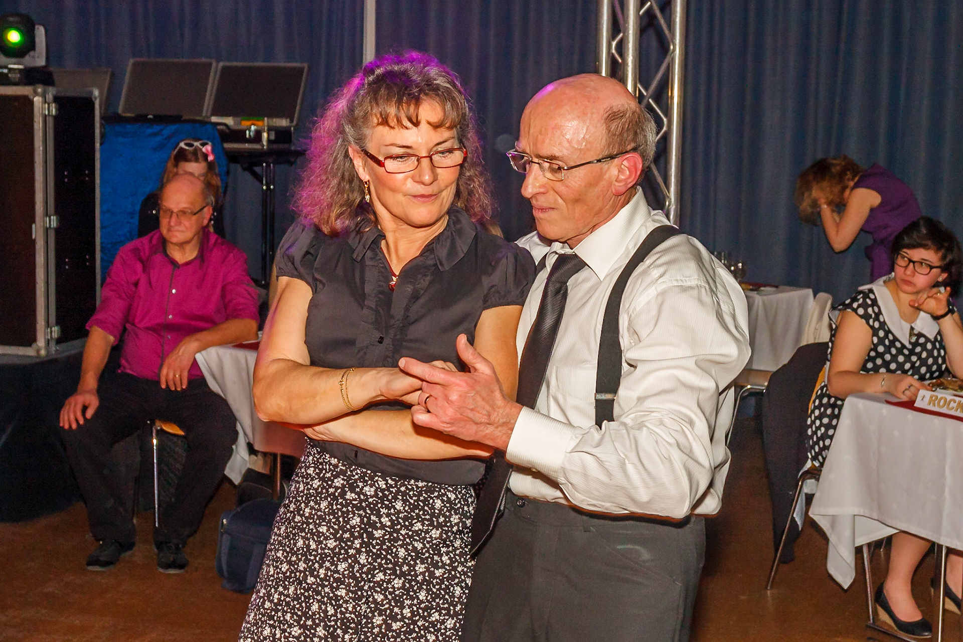 Soirée K'Danse, années 40 à Vaujours (93)