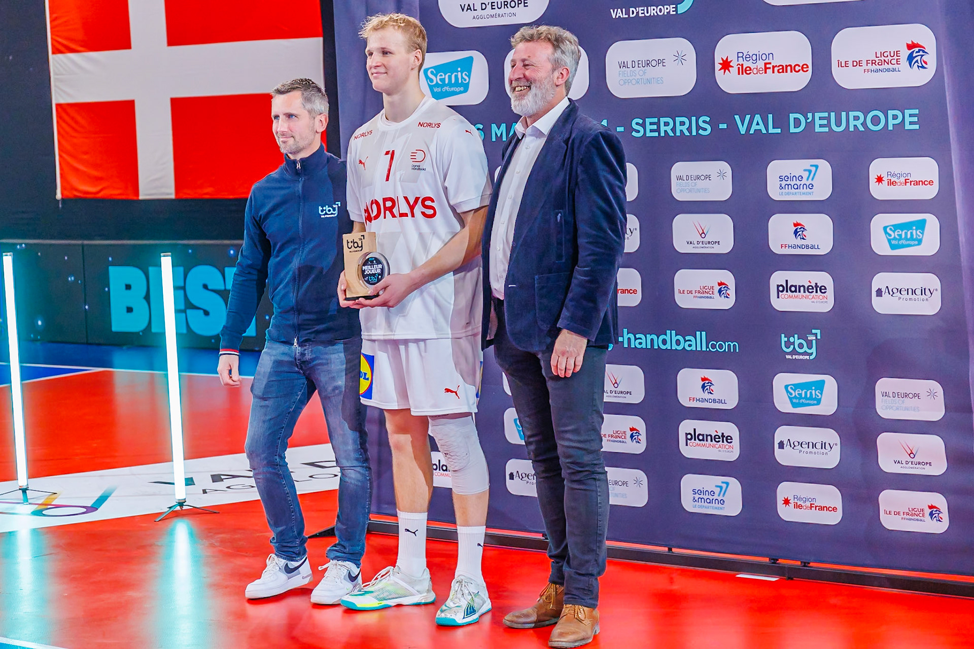 Tiby handball : Podiums 141