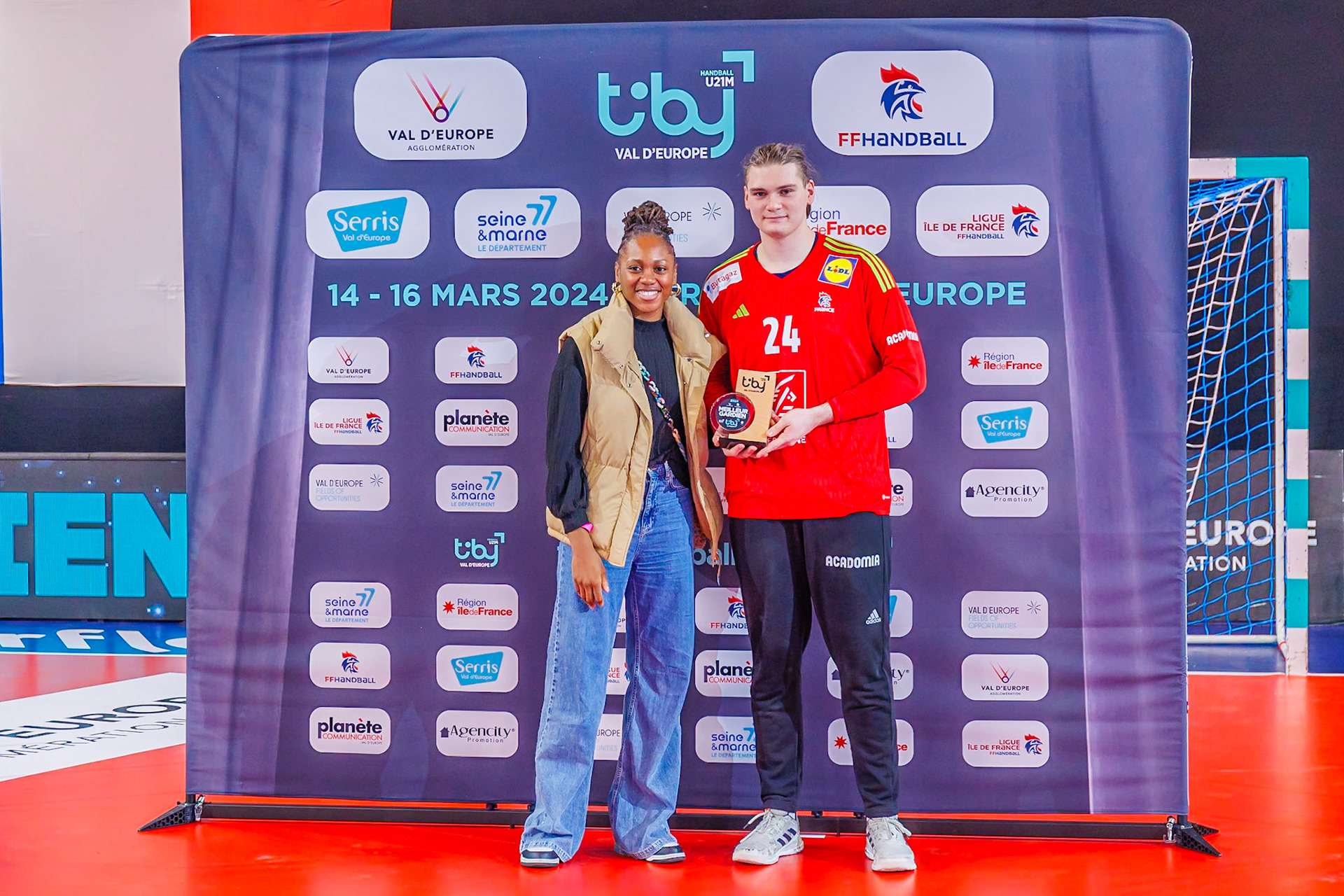 Tiby handball : Podiums 140