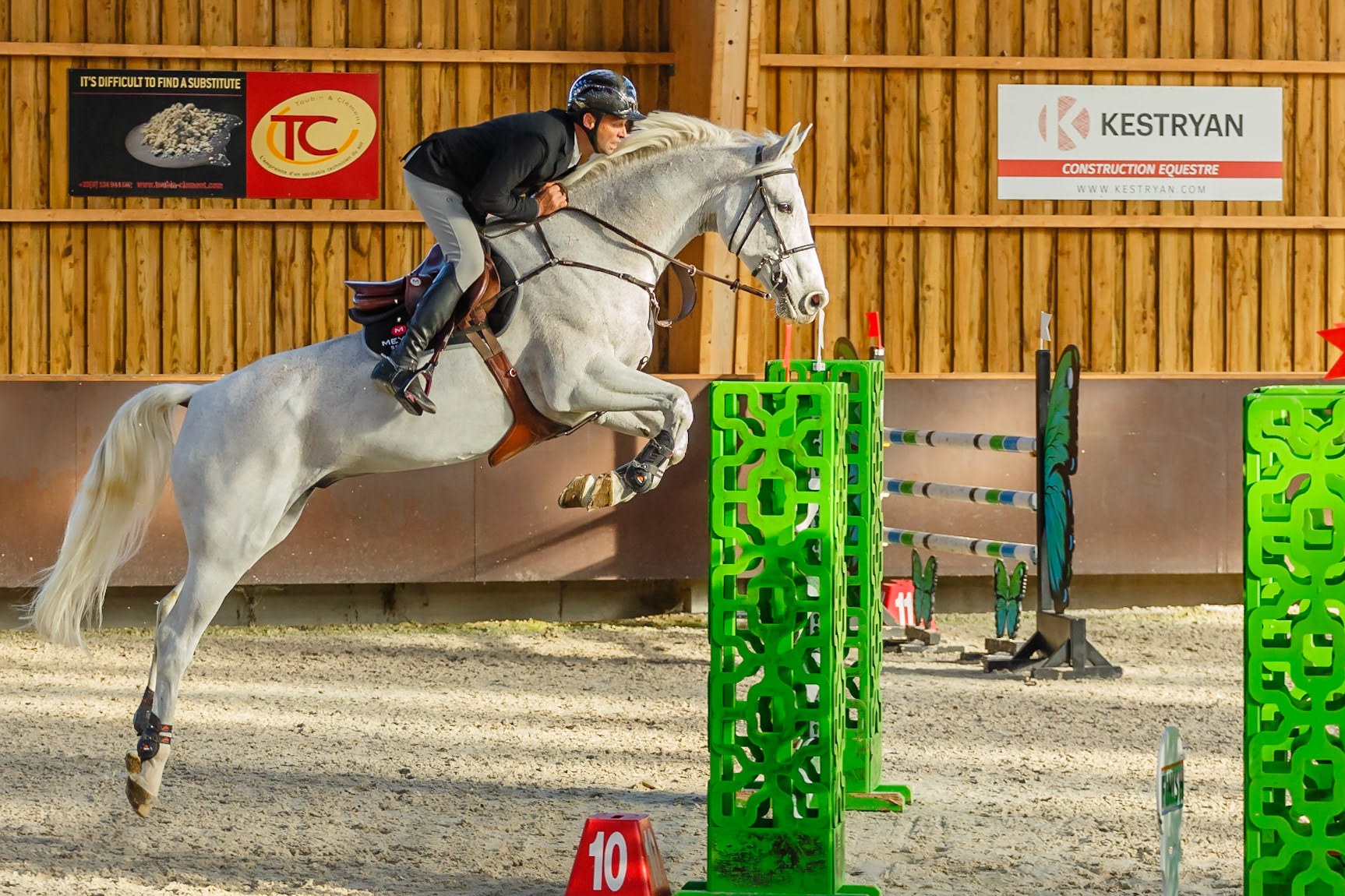 Concours hippique Liverdy-en Brie (77)