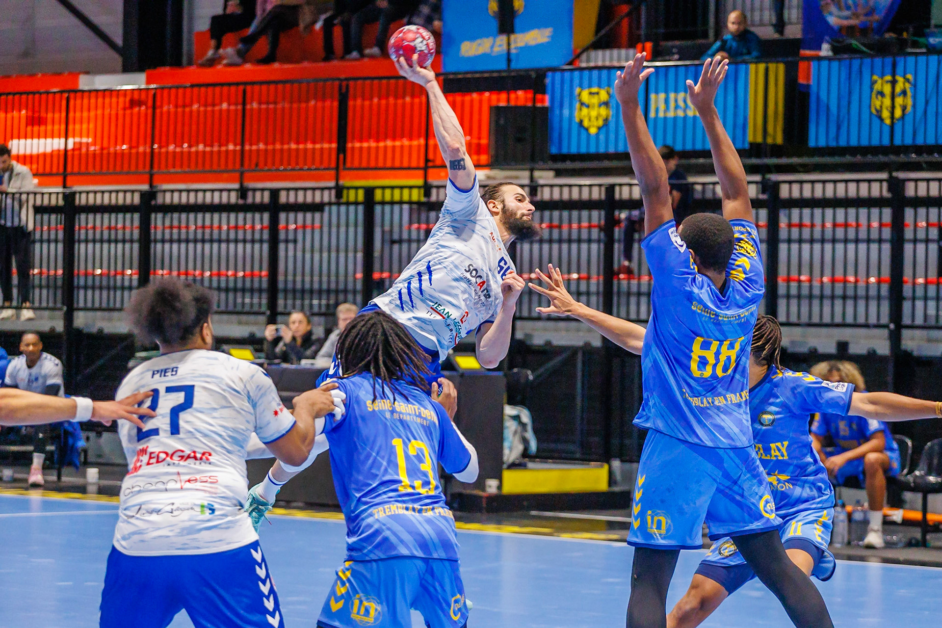 N1 Tremblay-en-France VS Livry-Gargan