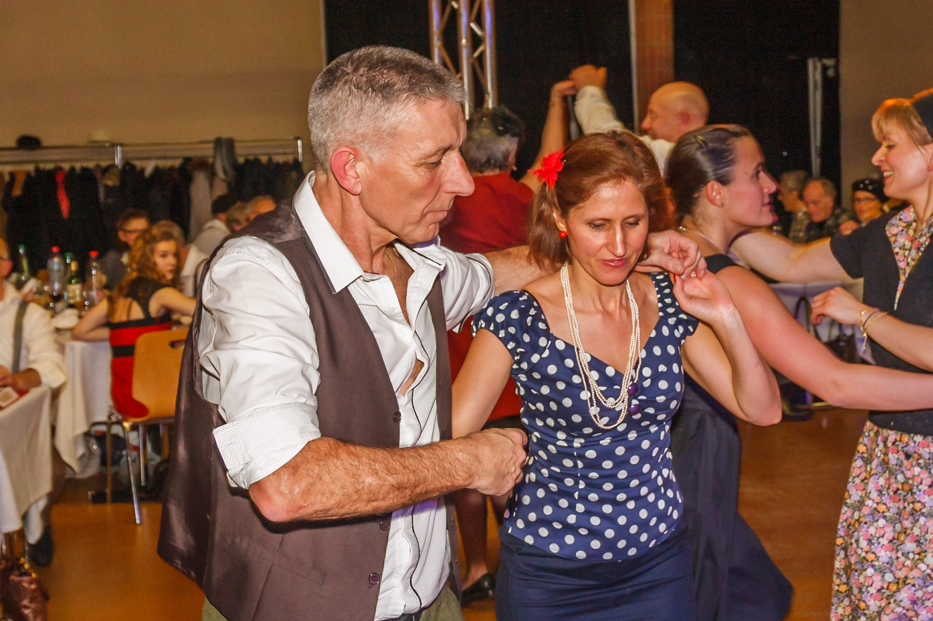 Soirée K'Danse, années 40 à Vaujours (93)
