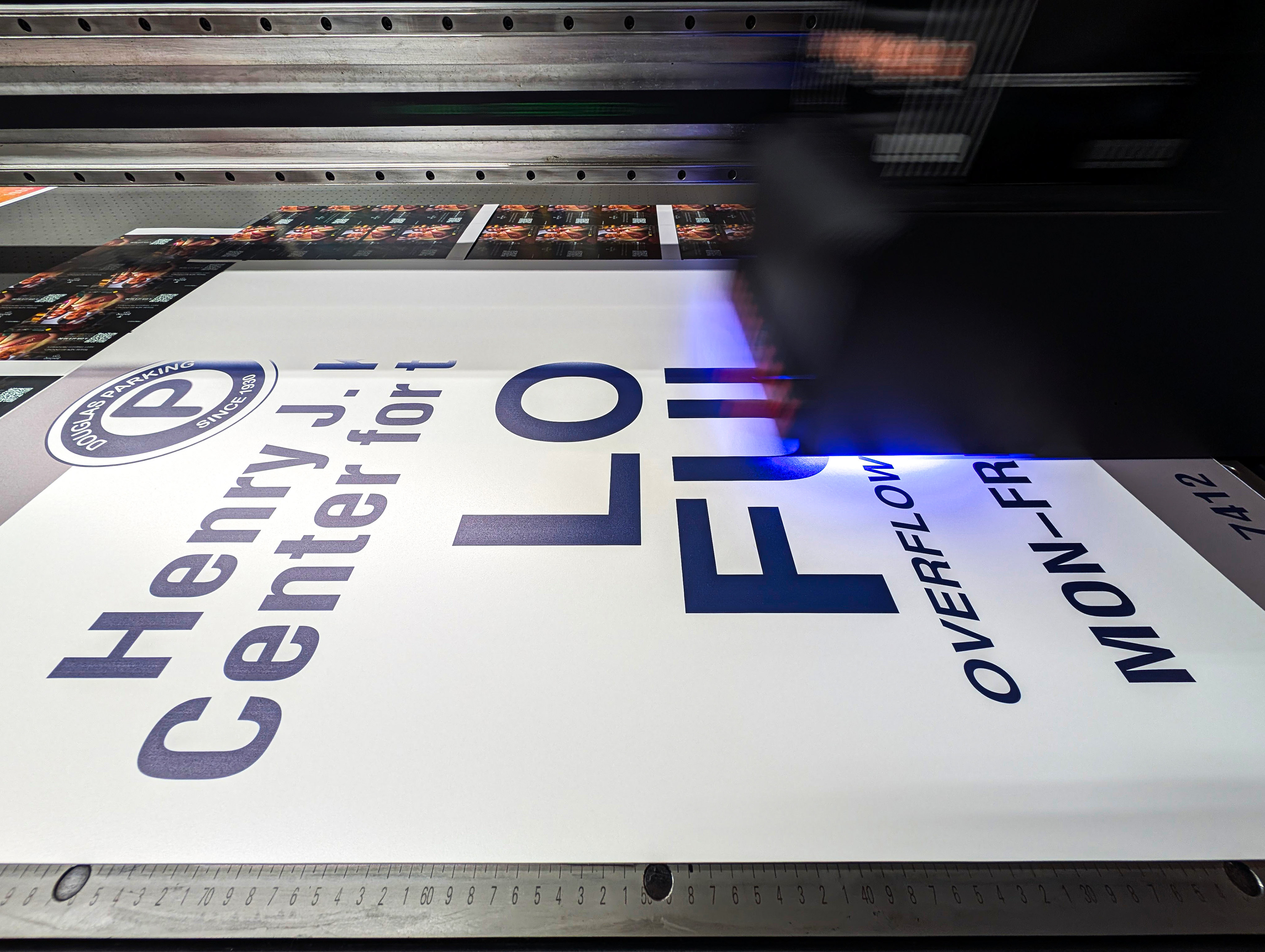 Flatbed UV Printing Parking Sign